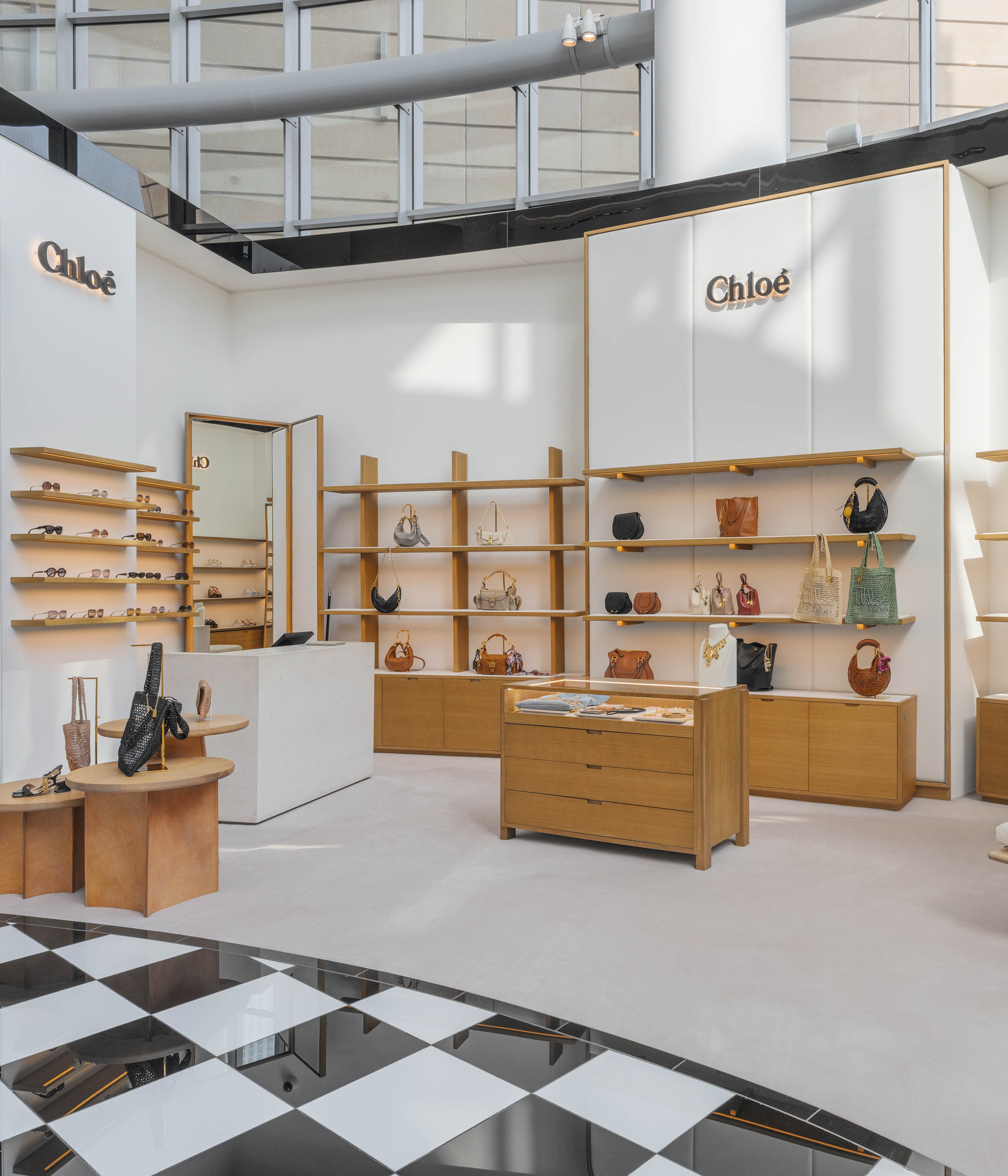 Interior & Architectural & Real Estate Photography in Dubai. Vitalii Honiukov | Photography production based in Dubai, UAE