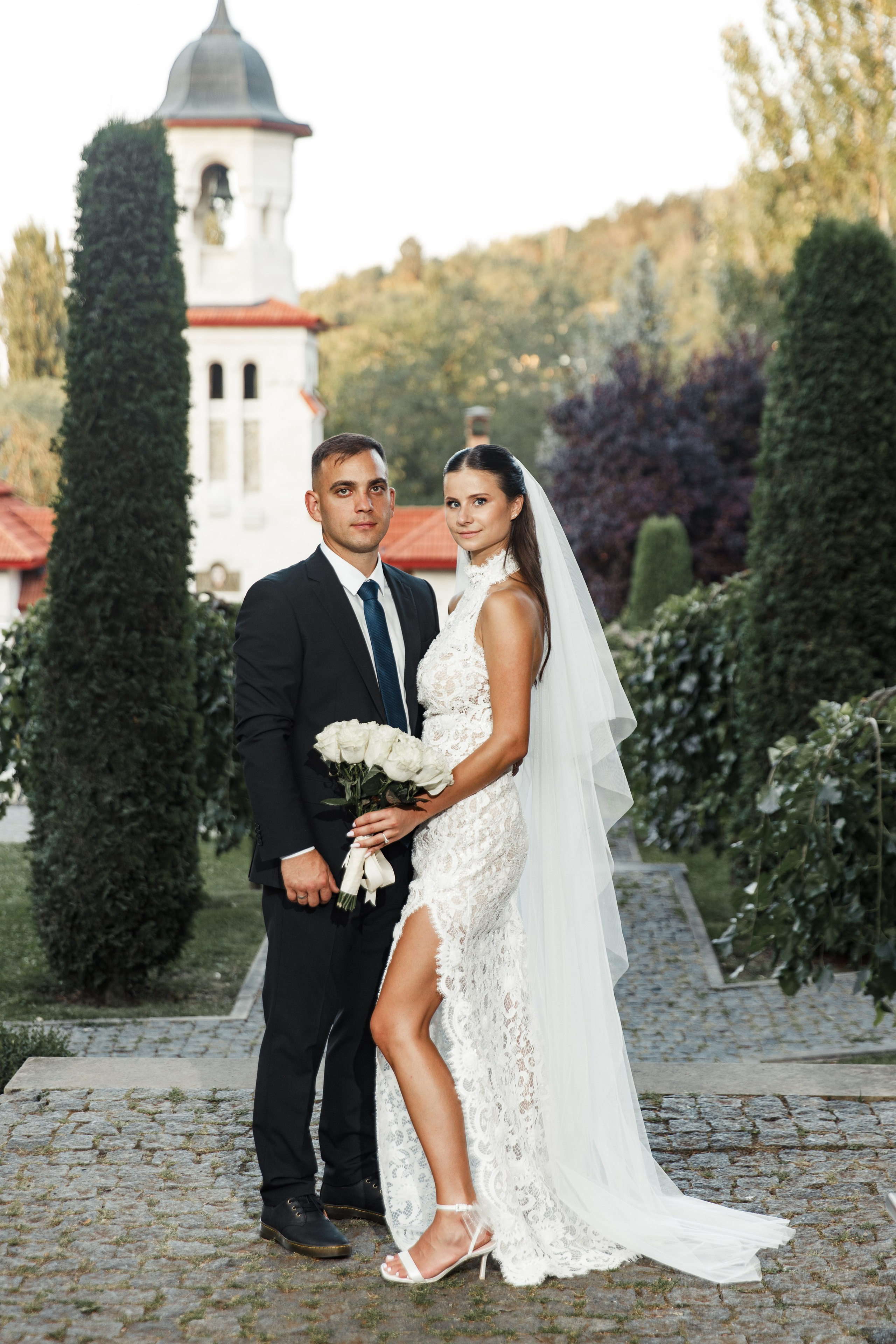 Daniel & Nicoleta. BUREA PRODUCTION