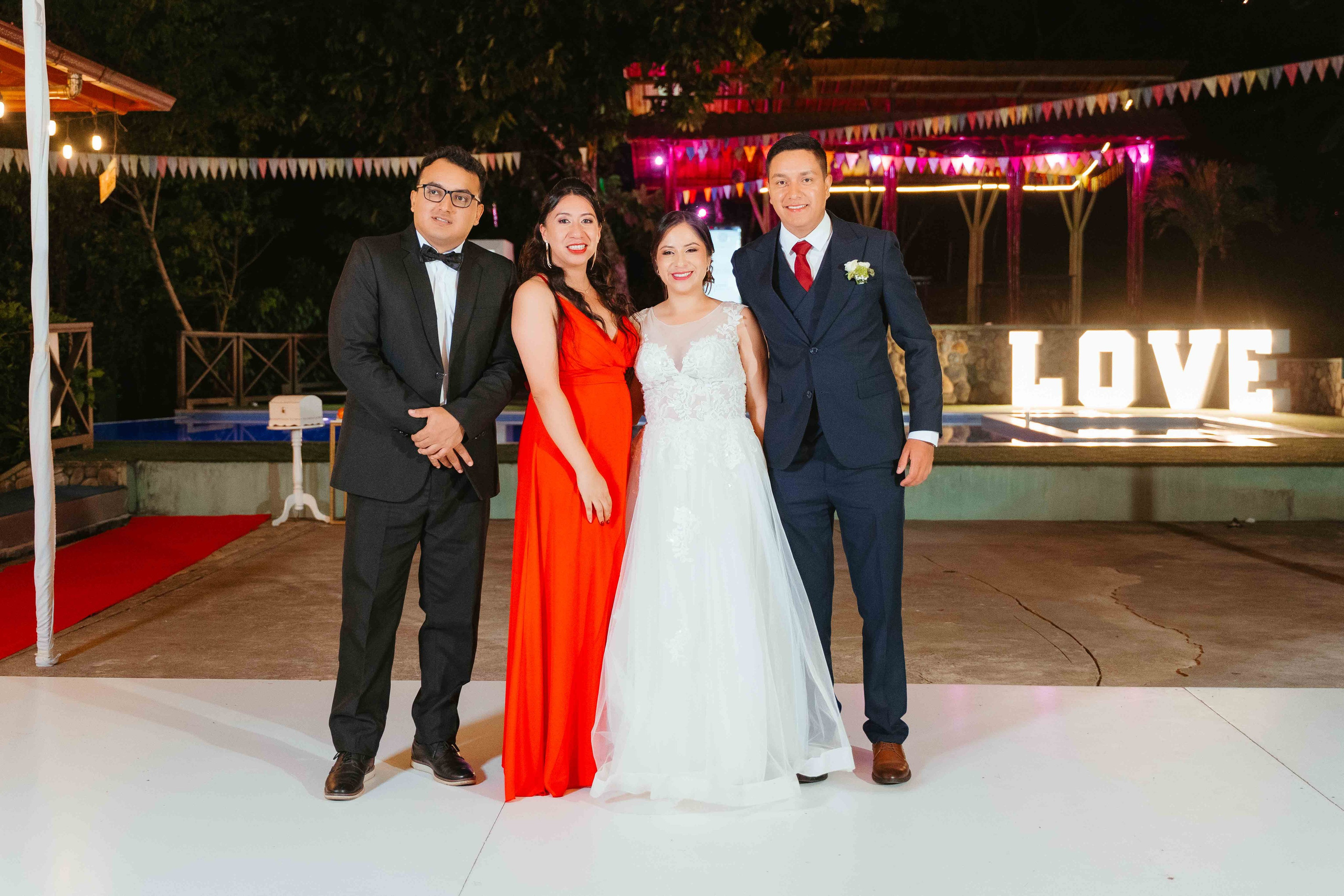 Jennifer y Vladimir. Fotógrafo de bodas en Loja Ecuador | Piero Alvarez PH