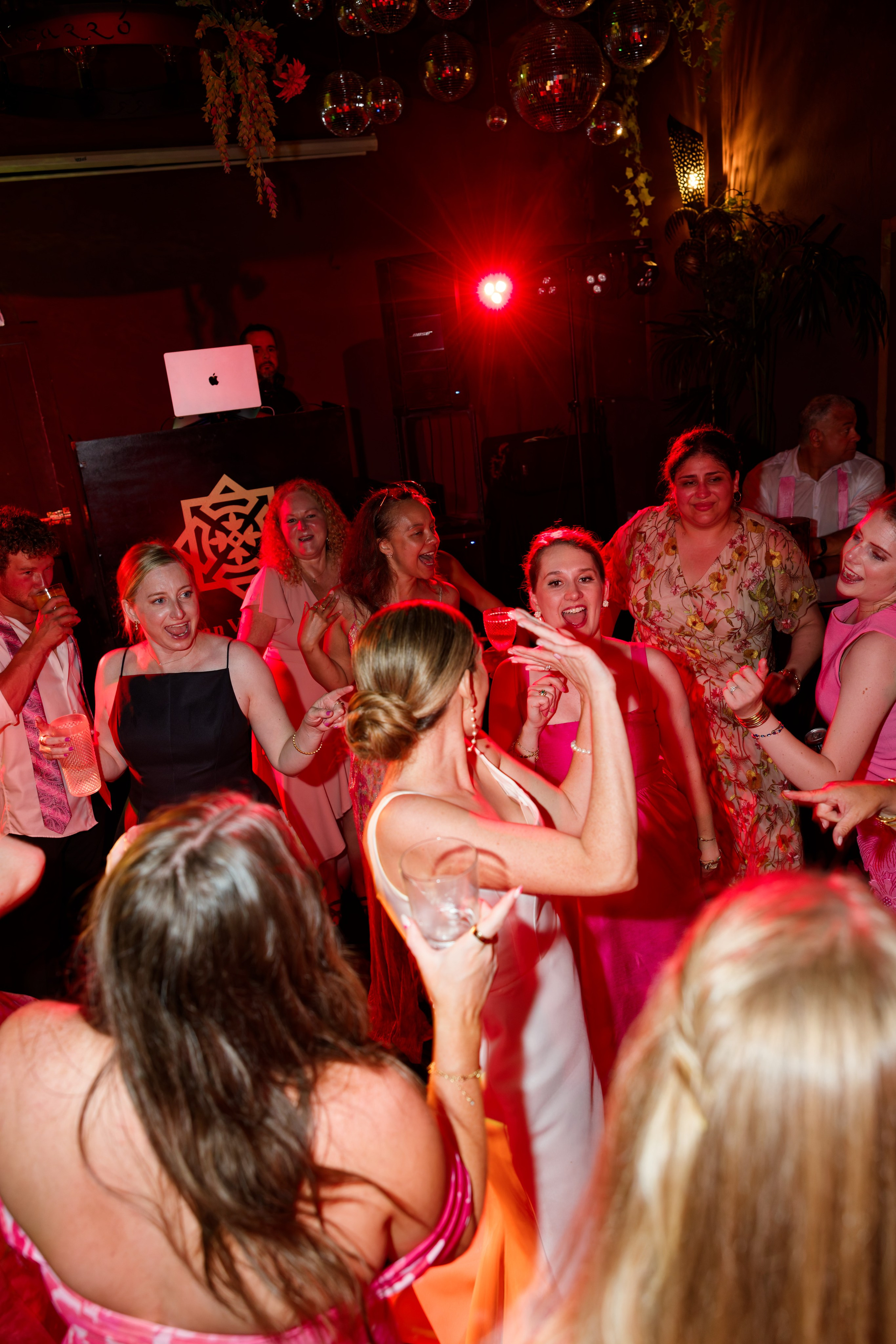 Wedding of Gracie & Joe at Gran Villa Rosa, Barcelona