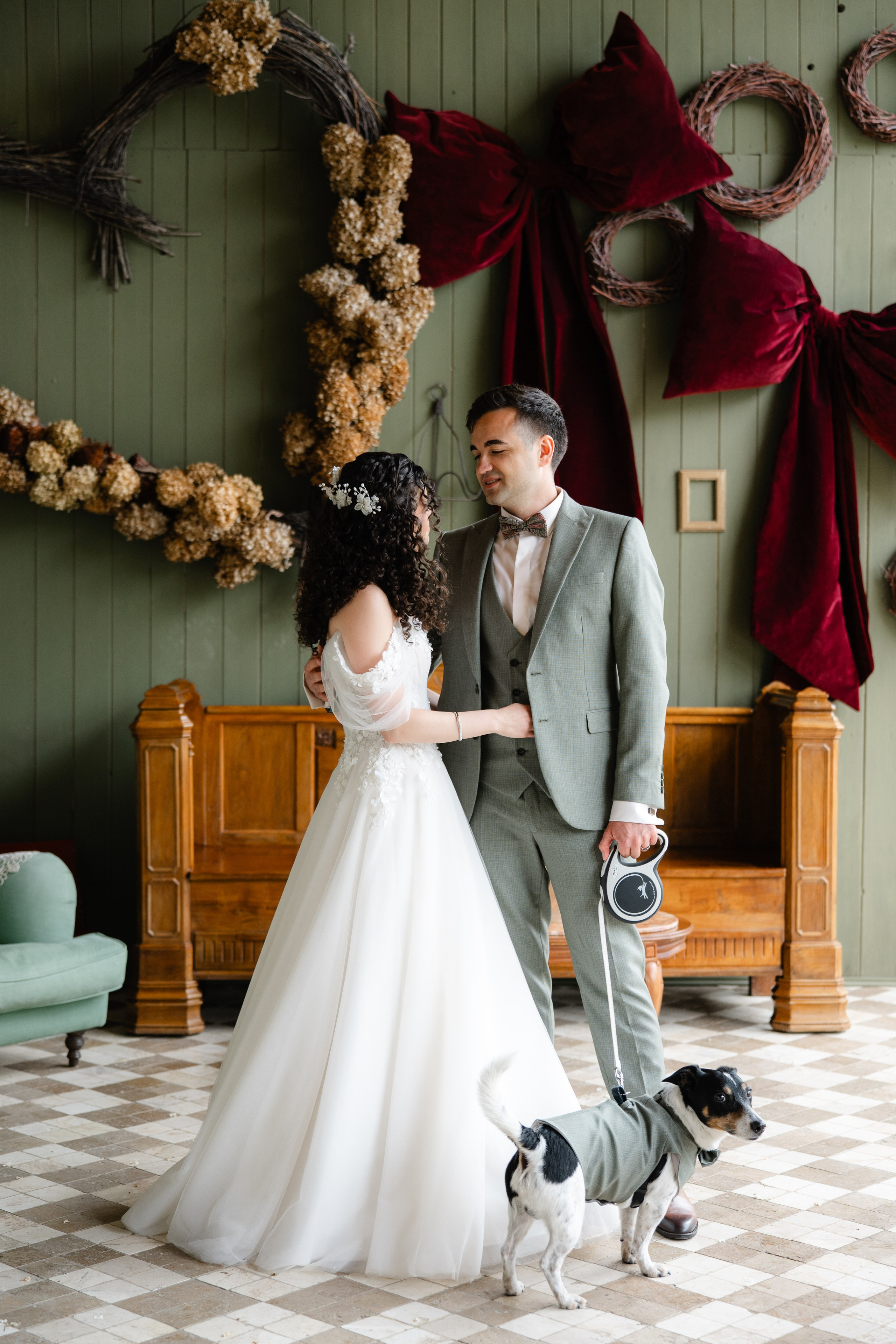 Mona + Vlad | Valea Sanzienelor. Proud Vision Weddings | Wedding Photography & Films — Servicii profesionale Foto Video Nunta Iasi