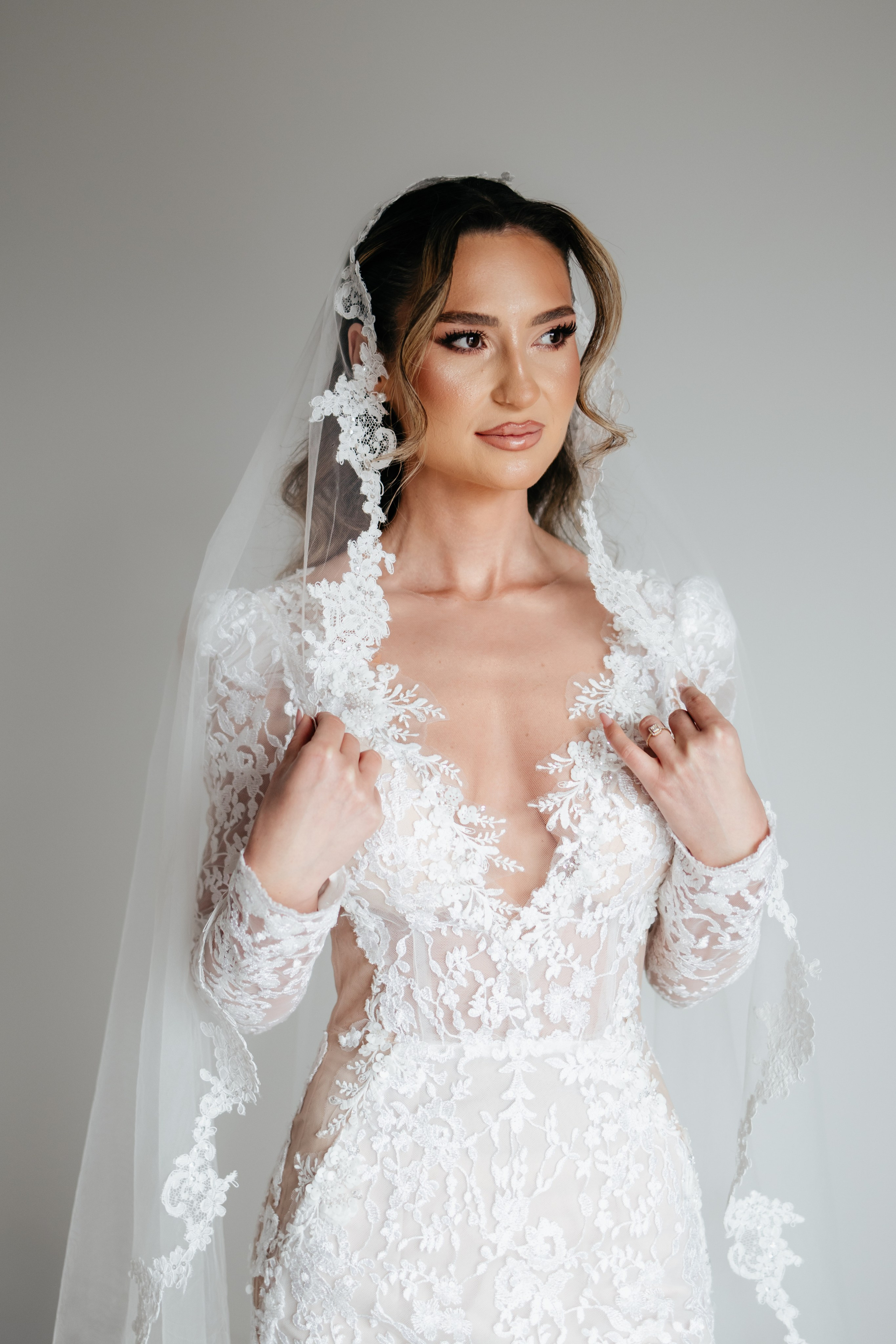 PORTFOLIO. Wedding Photographer Editorial Storytelling Cluj, Romania & Europe|Lore Photography