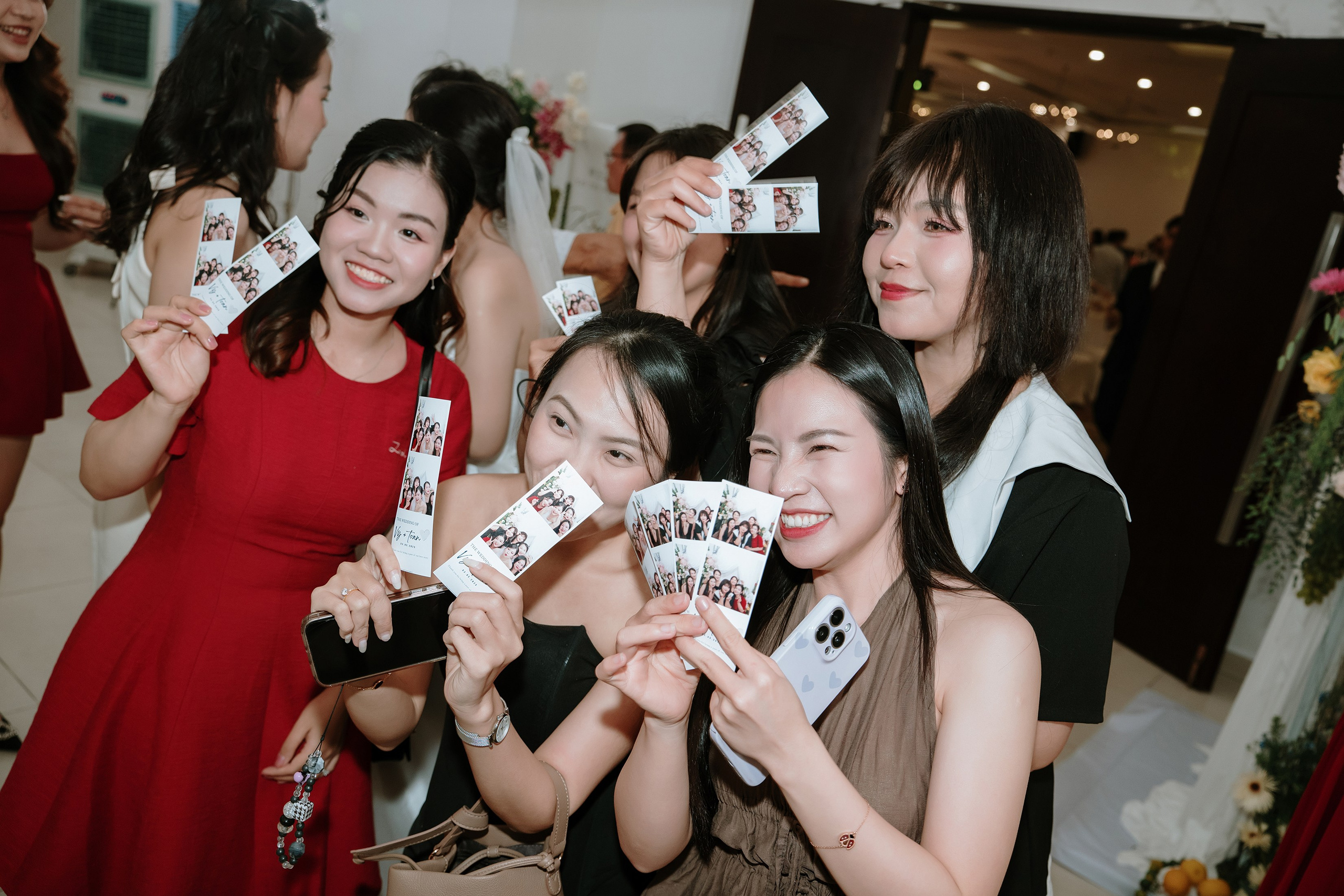 TOAN & VY / Wedding Journalism. Saigon Wedding Present | Art Beyond Moments
