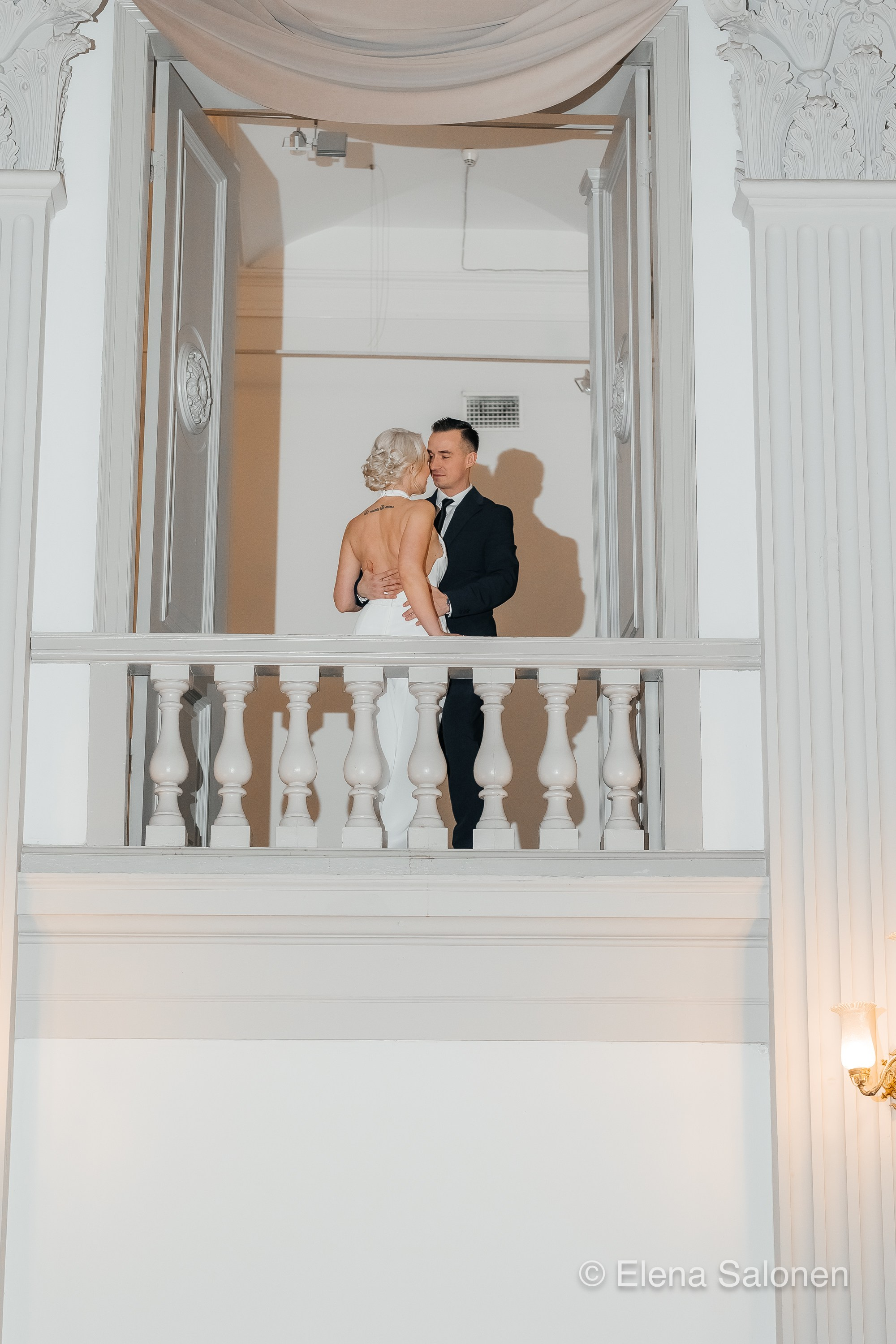 Iso hääkuvaus Helsingissä. Valokuvaaja Lahti, Helsinki Elena Salonen