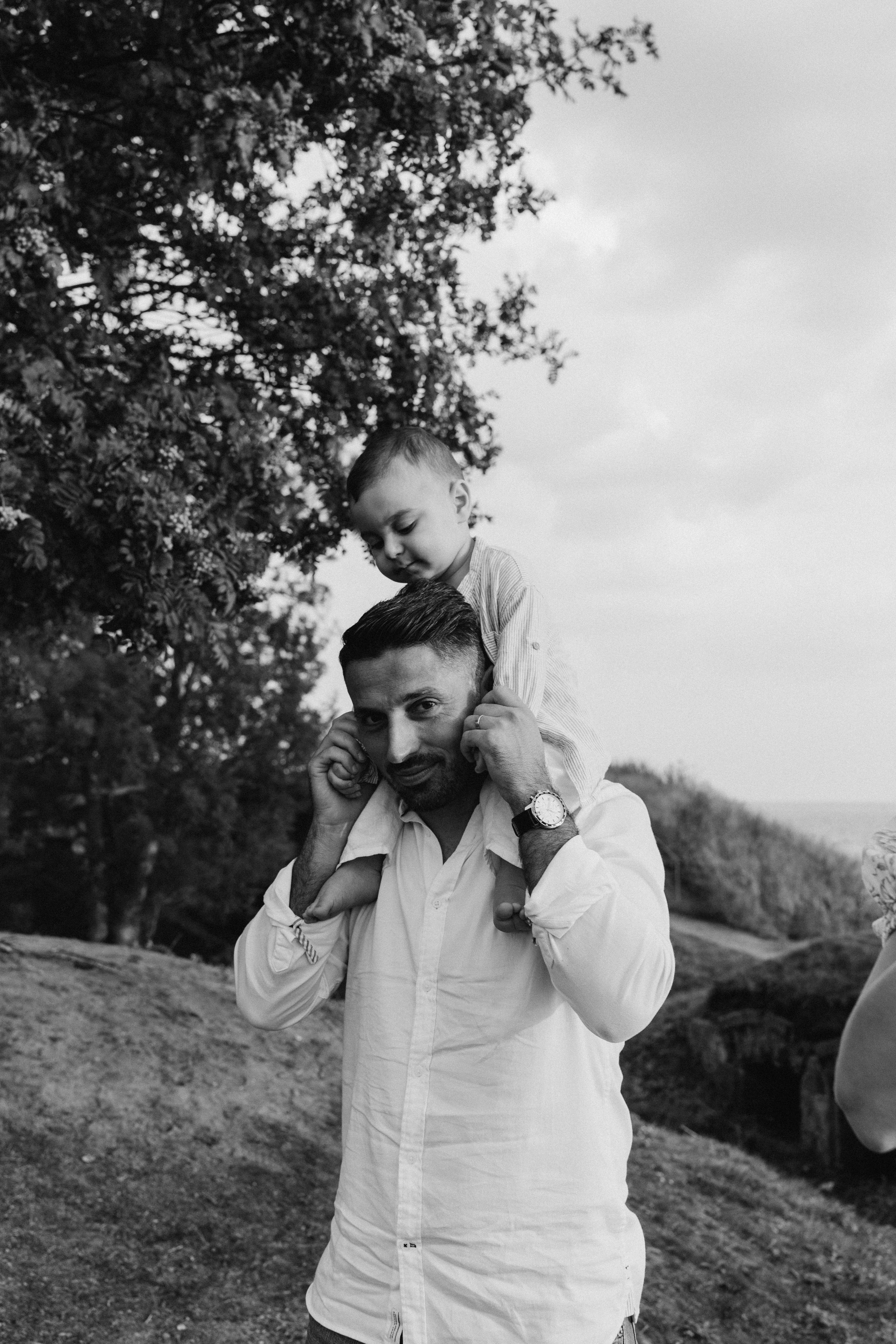 Summer. Wedding and potrait photographer in Helsinki Vickan O