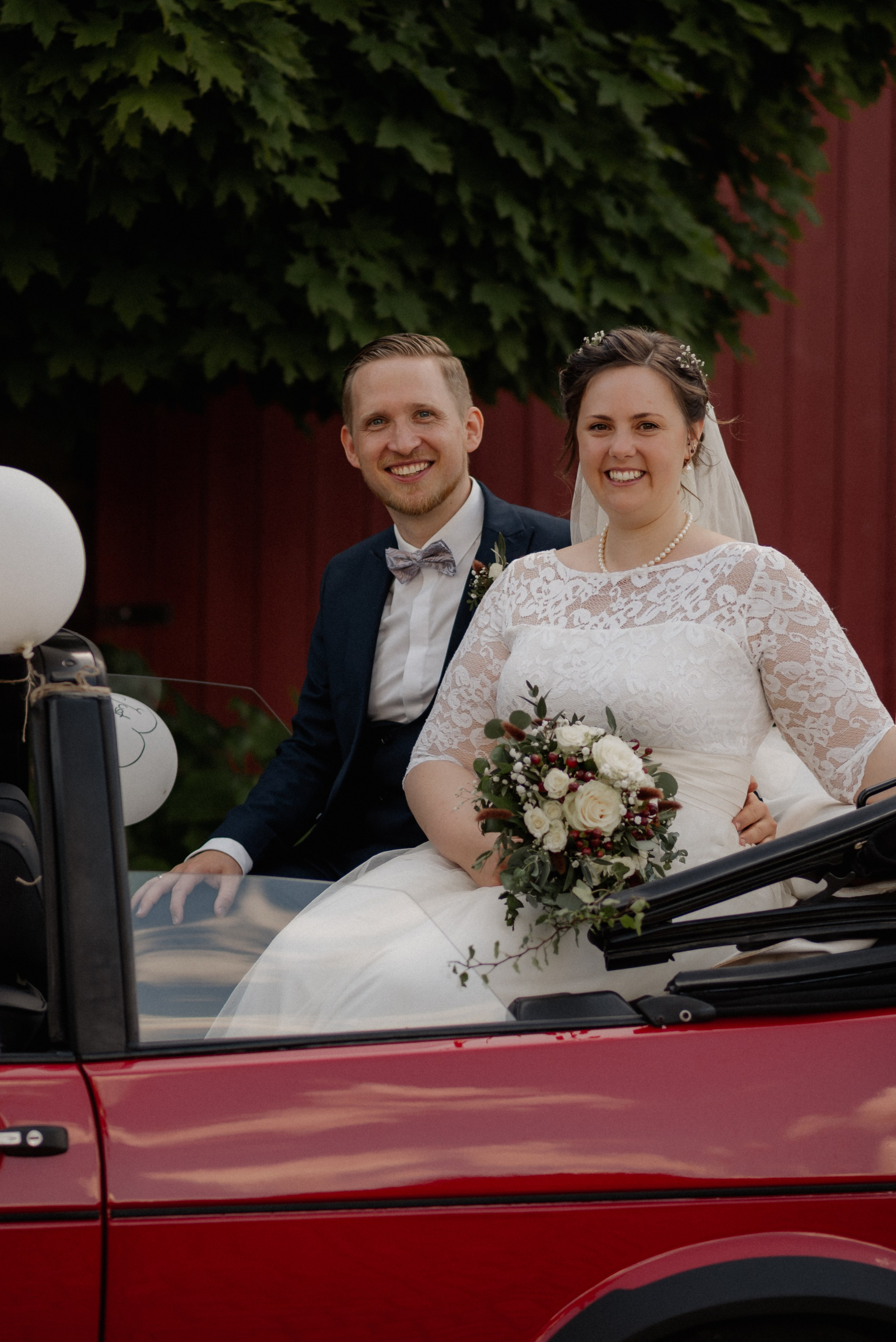 VON LIEBE GETRAGEN: JA-WORT UND TAUFE IN ANSBACH. Фотограф в Нюрнберге Ирина Менерт из Ансбаха