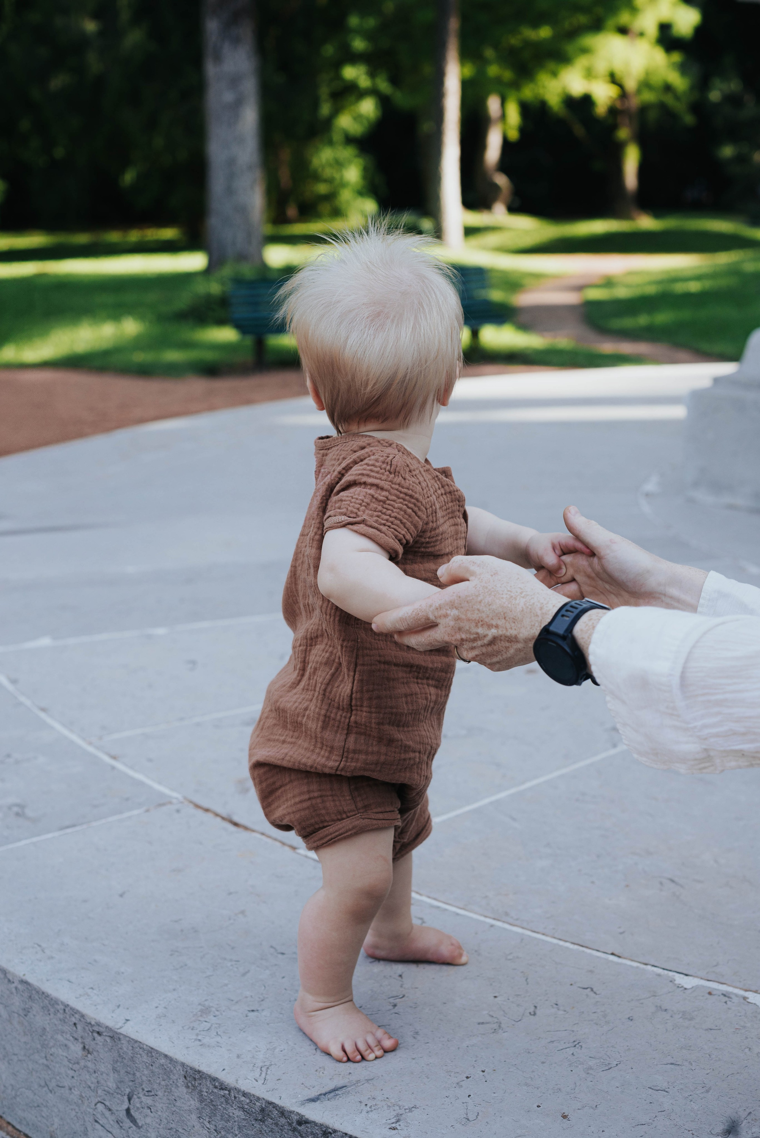 The day they turned one. Photographer @elmirkami in the city of Buenos Aires