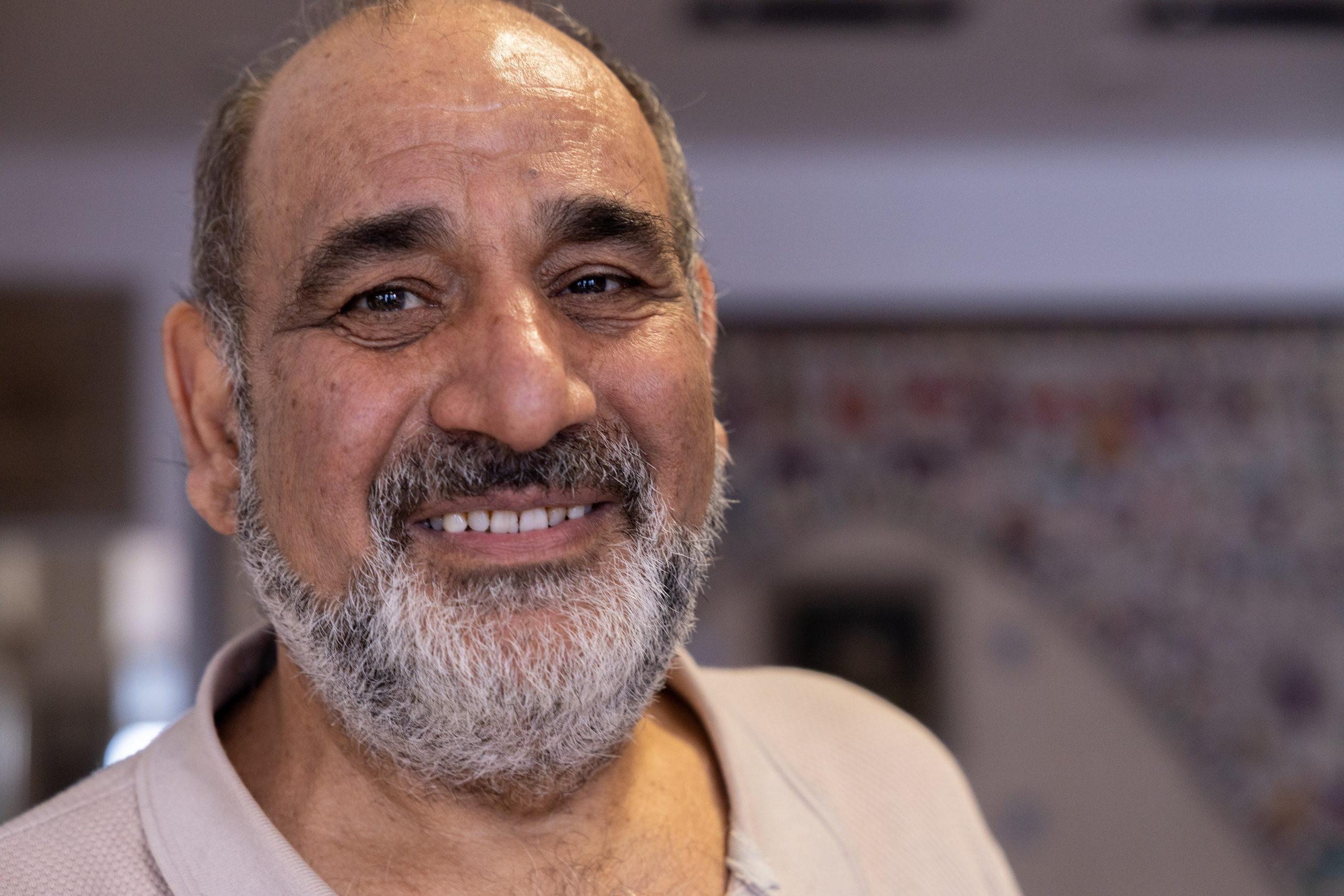 Teppichrestaurator, Salzburg, 2024. Guzel Kolobova| Fotografin| Salzburg