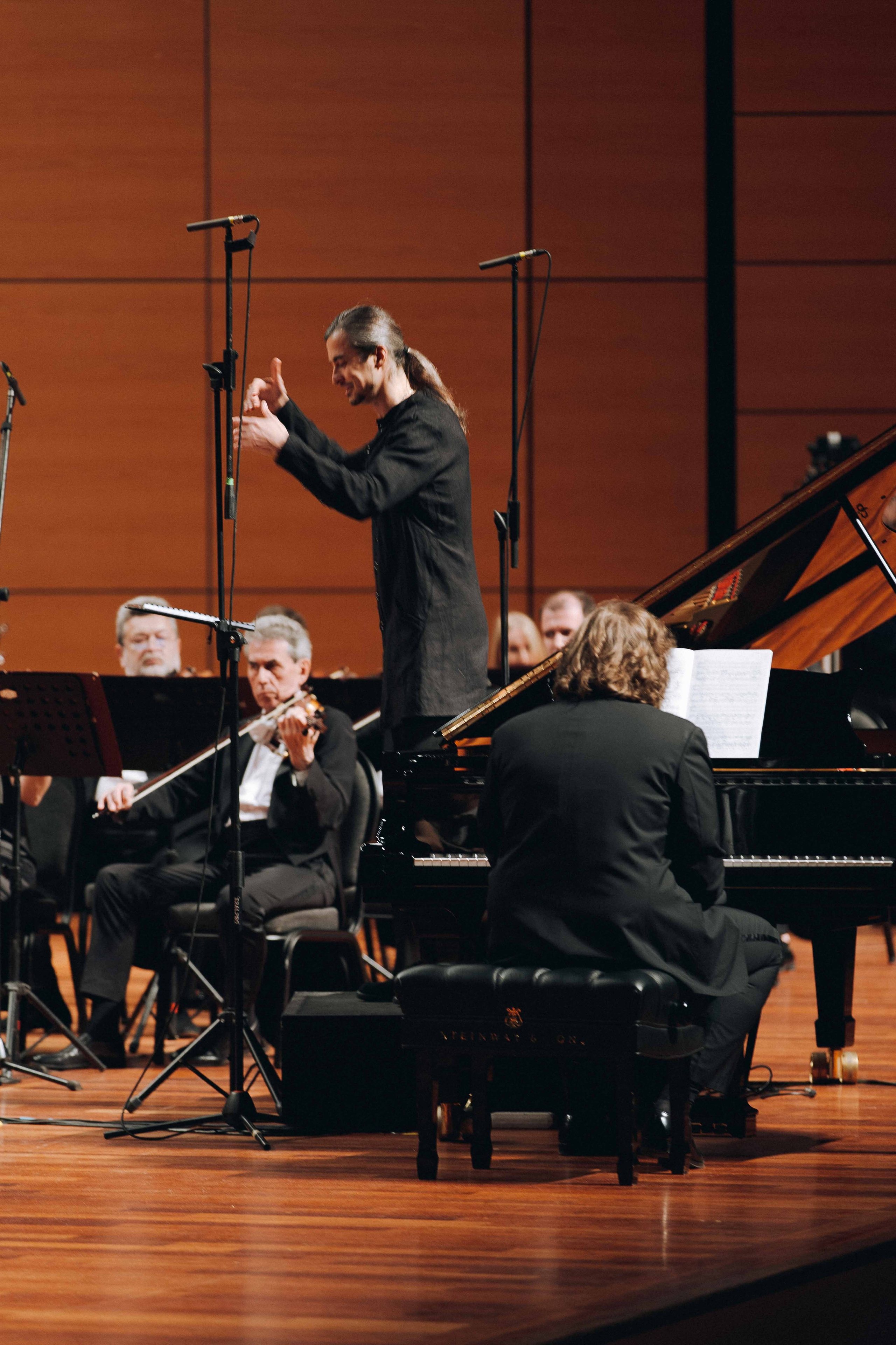 The Tchaikovsky Academic Grand Symphony Orchestra in Istanbul. Wedding&Event photographer Ismail Rzayev in Baku