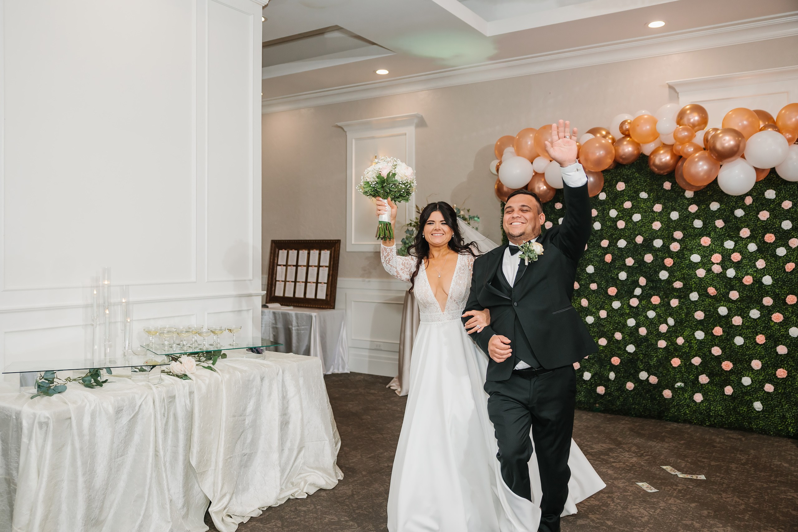 31.08.2024 Wedding. Wedding family event photographer in Chicago Nick Yushevich