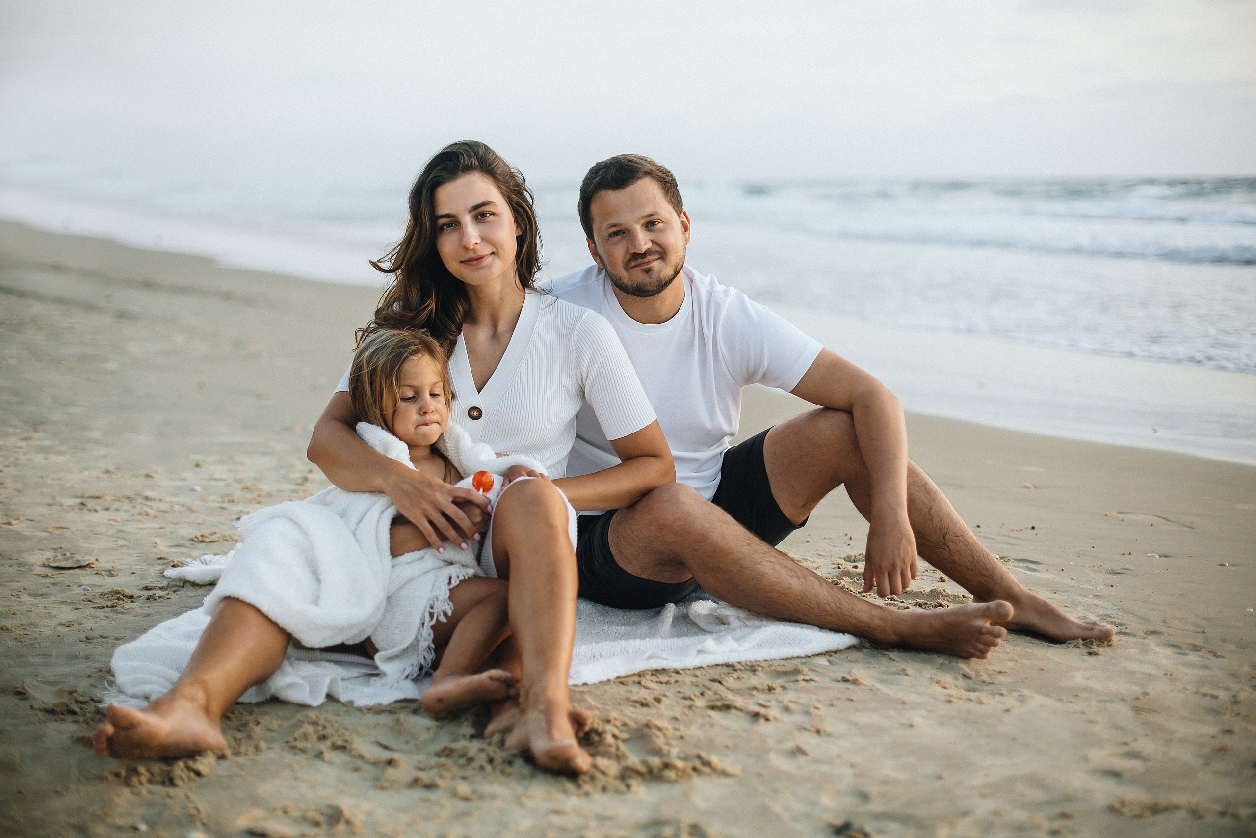 Bat Yam beach. Family photographer in Israel