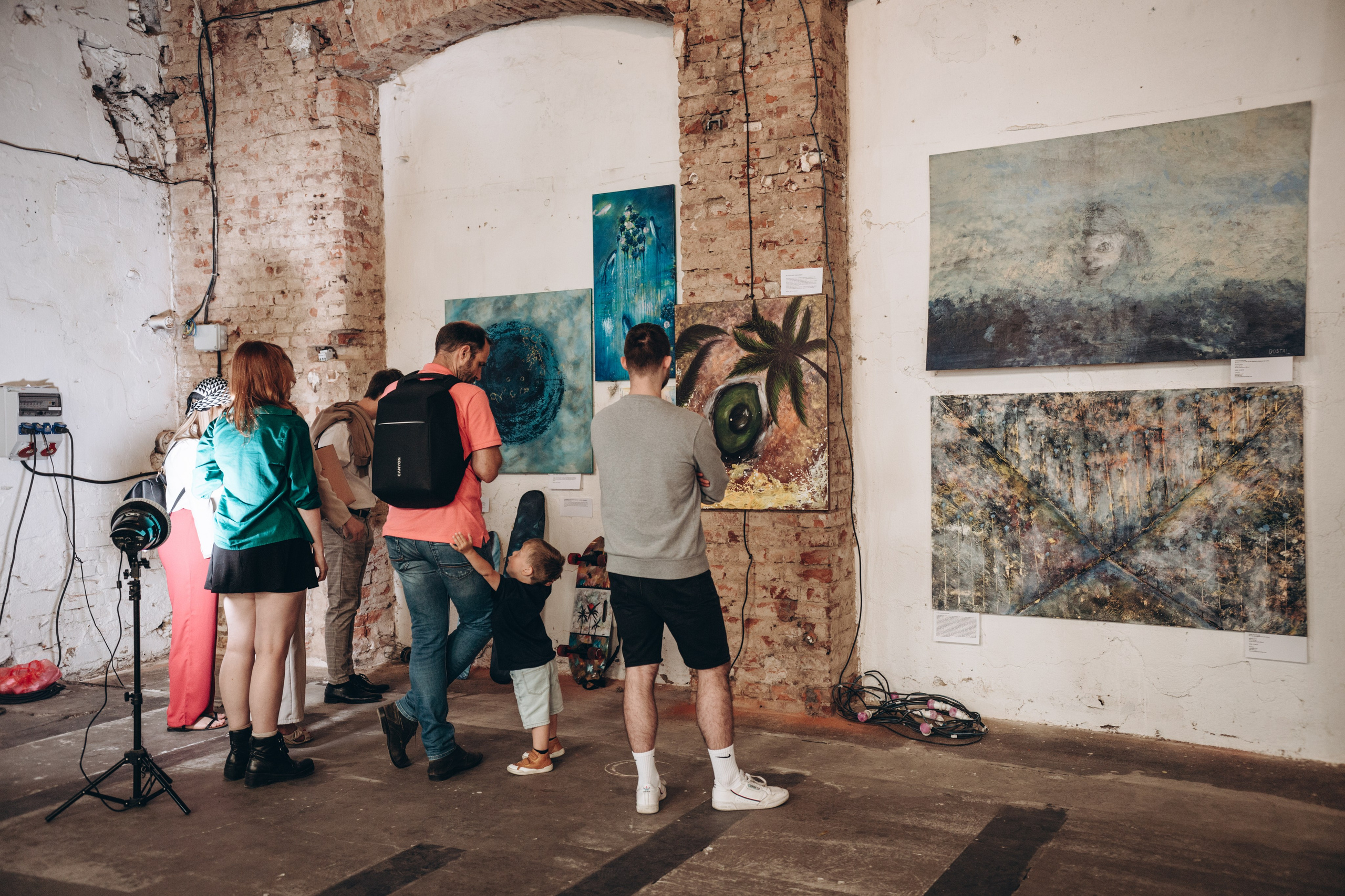 VERNISÁŽ. Dana Lišková — Empatická fotografka | Introspektivní umělkyně | Neurodivergentní koučka| Zakladatelka Artepy.cz