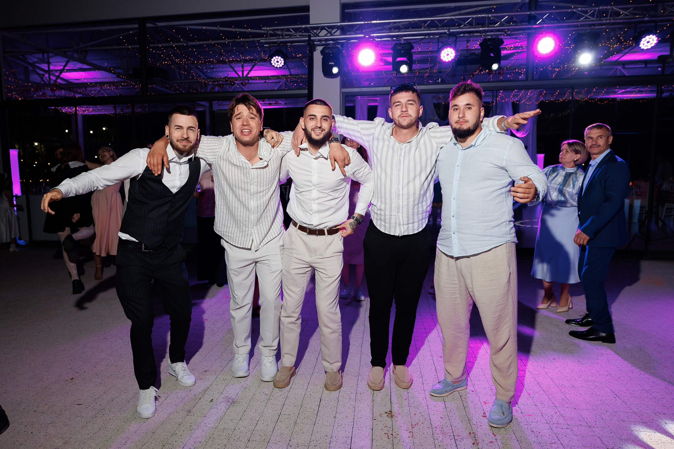 Florin & Corina — Complexul Turistic Costesti — Wedding Day. Servicii Foto și Video 067188353