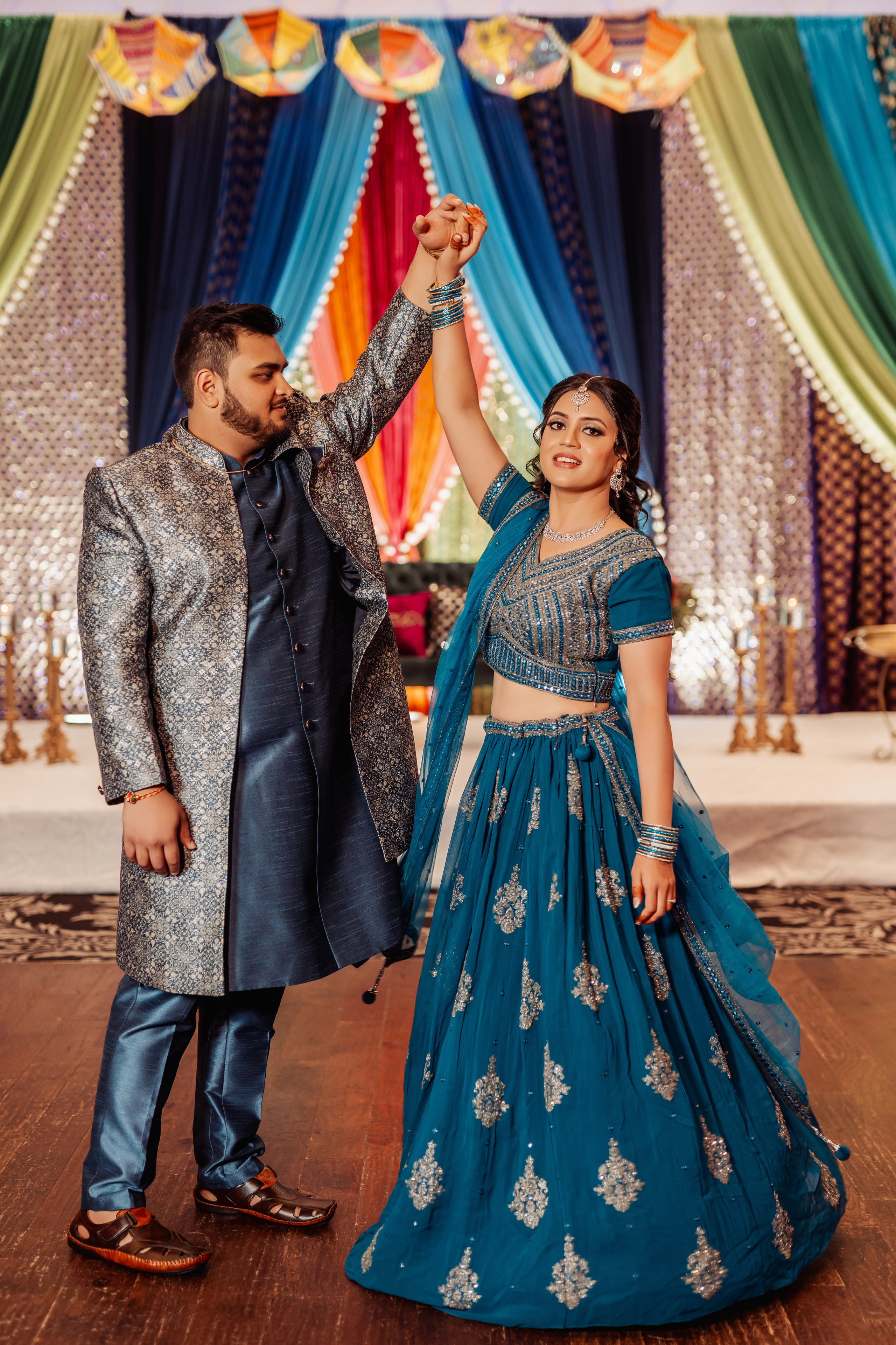 Darshil & Shailja. Wedding Photographer & Cinematographer studios