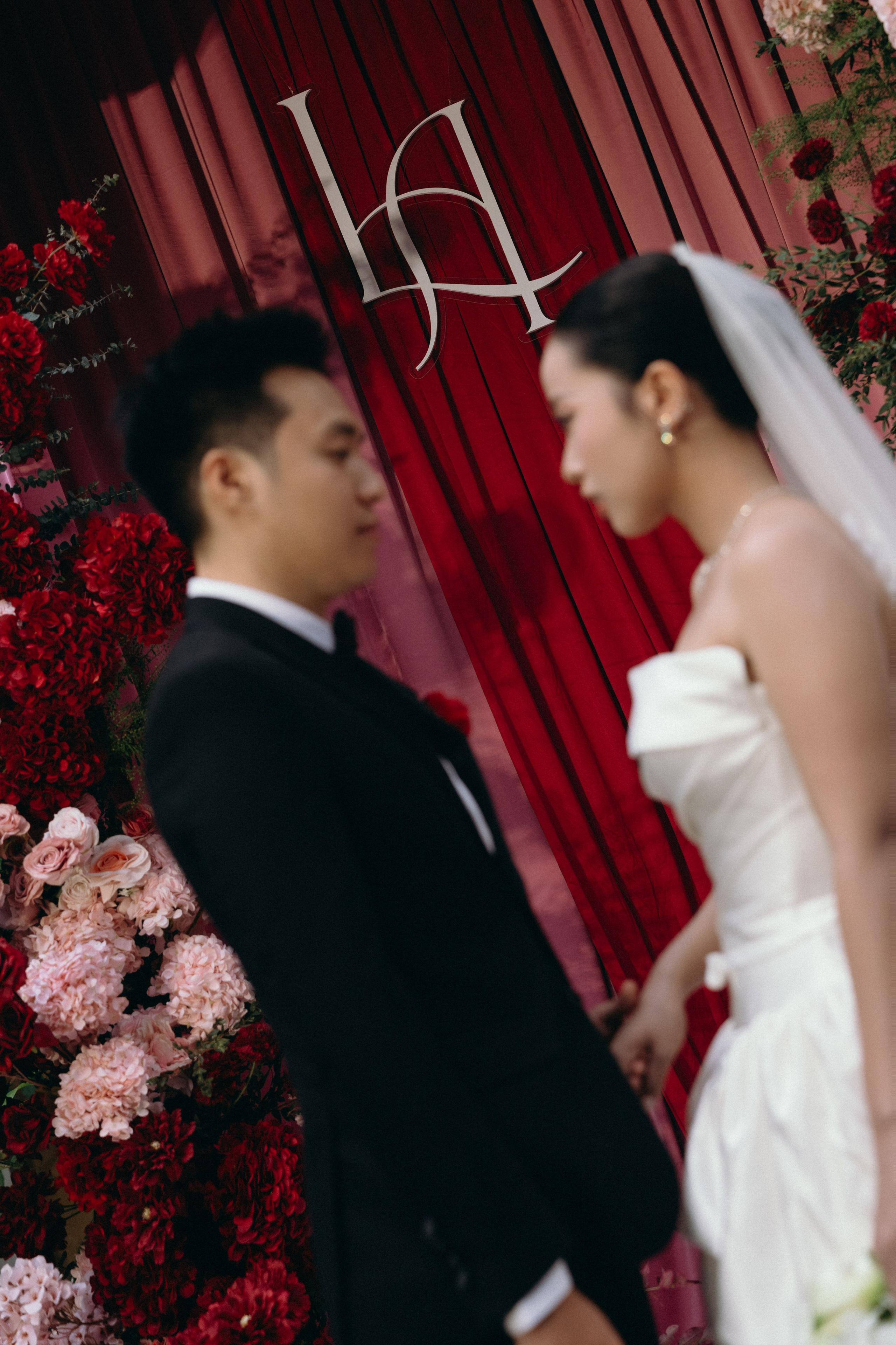 Quan + HienAnh | Photojournalism. BenColor Studio