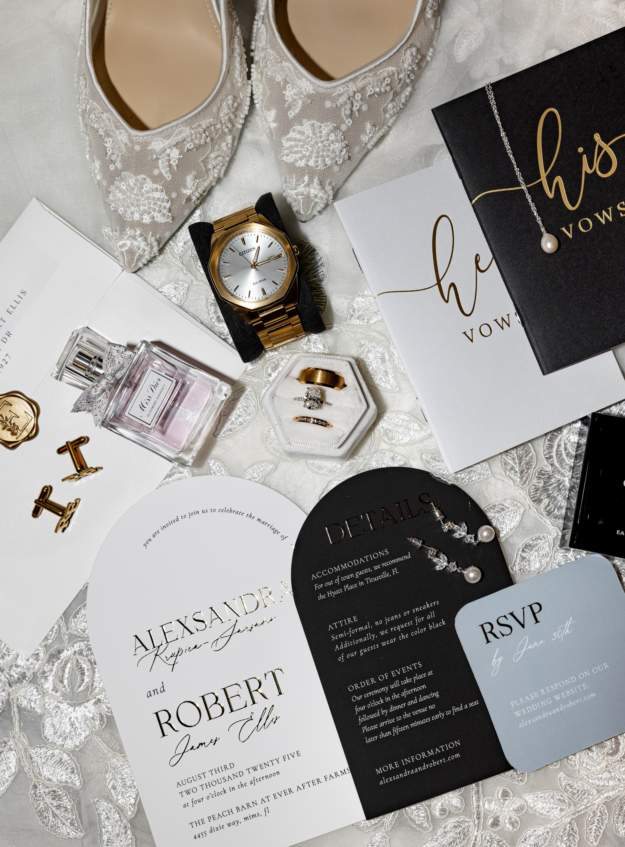 Alexsa and Robert. Ever After Farm Peach. Photographer Anastasia Nagibina