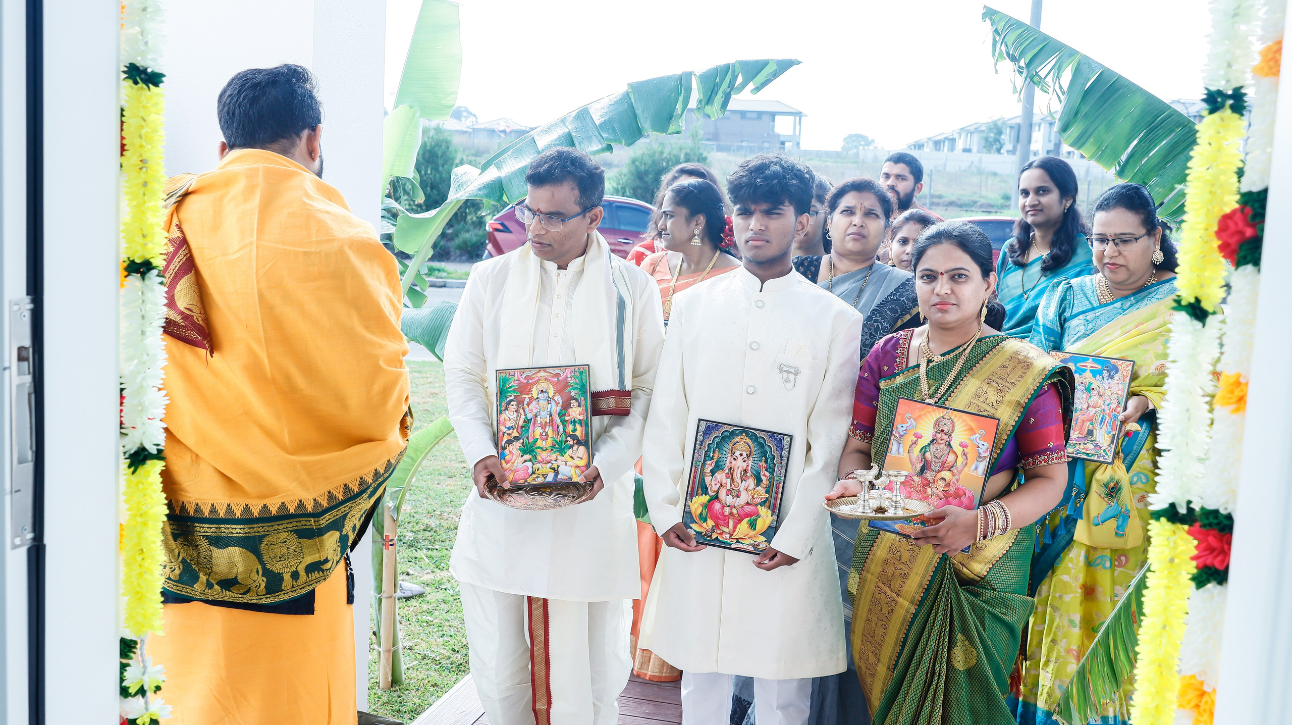 Satya Suma & Saketh’s Housewarming. MHCreative is family-oriented photographer based in SYDNEY