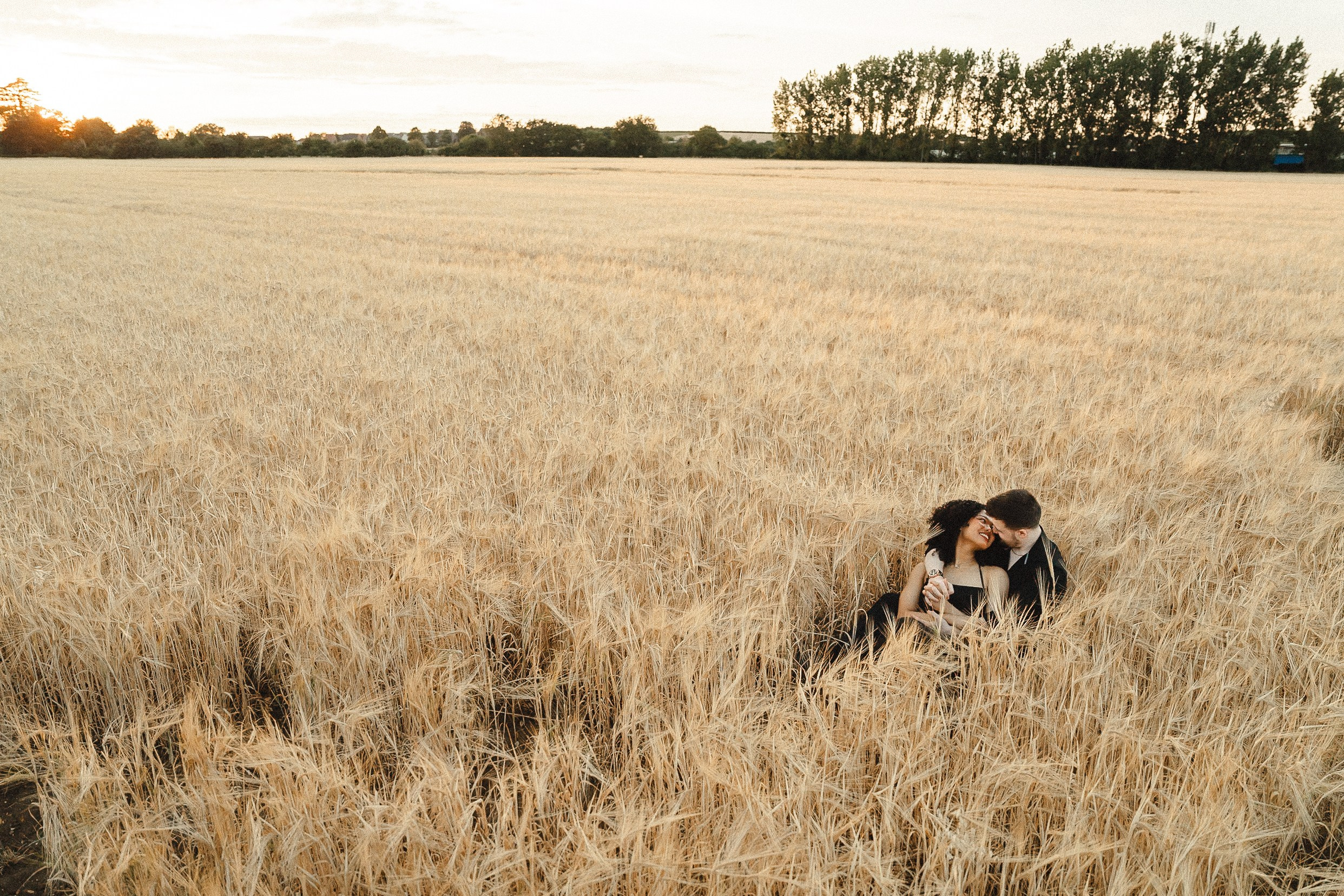 BEN & RIO. WEDDING PHOTO COLOR GRADING