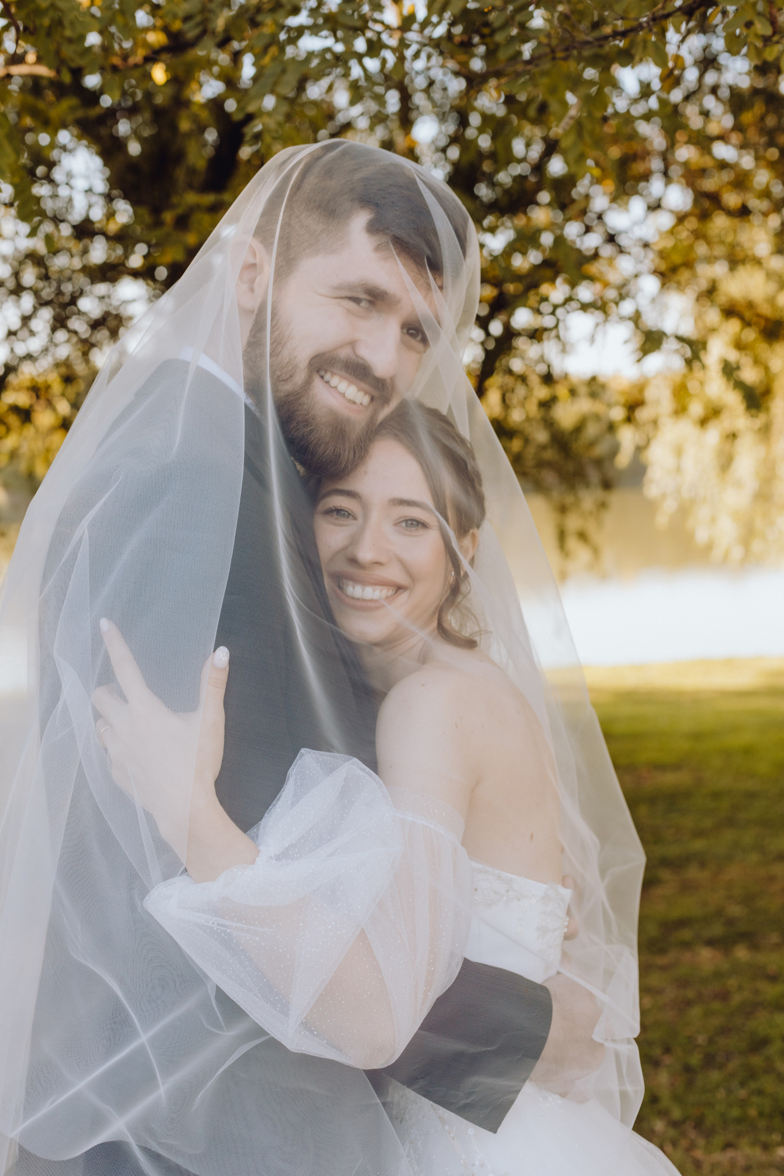 Dănuț & Iulia. Wedding & couple photographer from Romania Rut Vetan