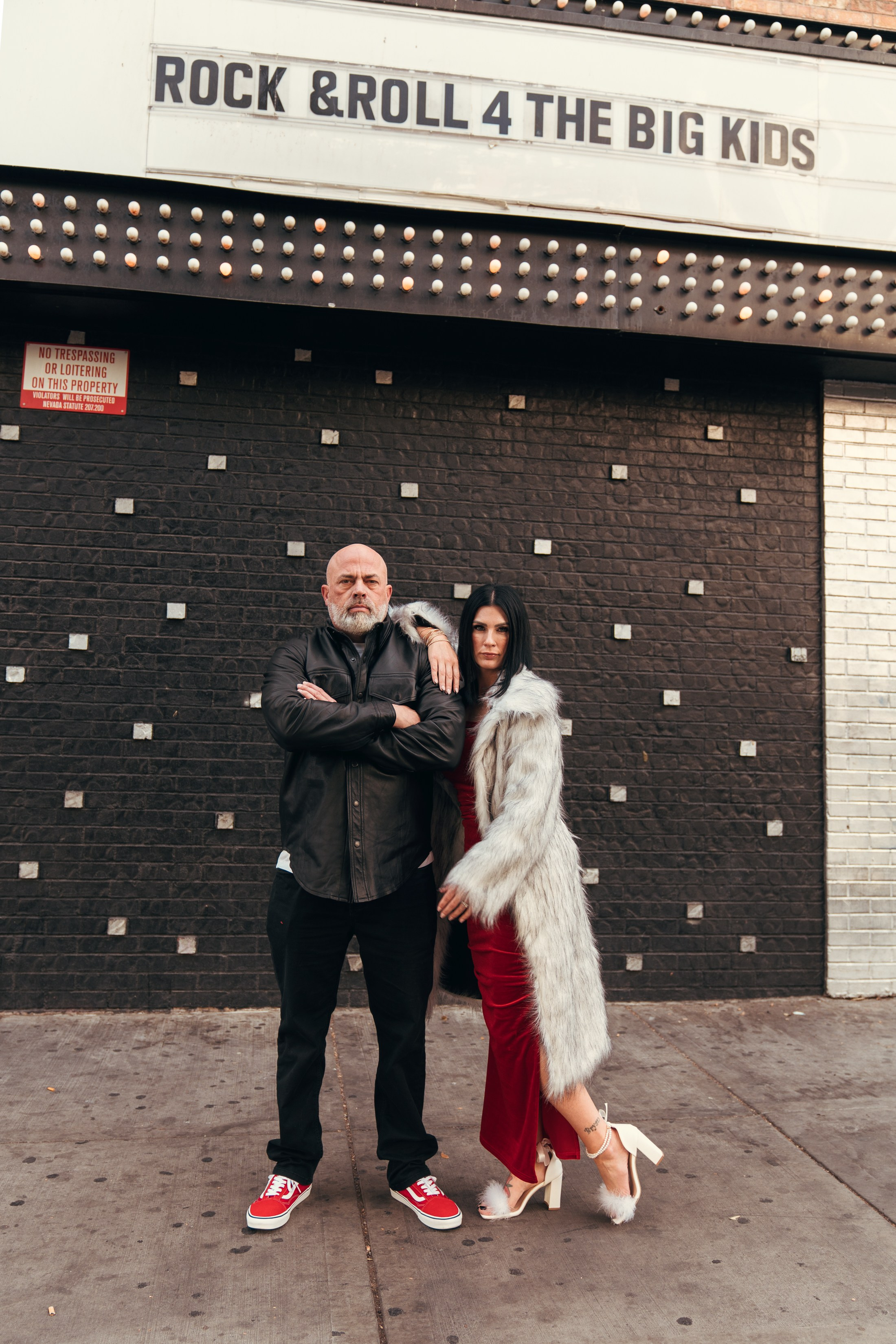 Linzey&Chad. Wedding & elopement photographer Viktoriya Kravtsov. Las Vegas