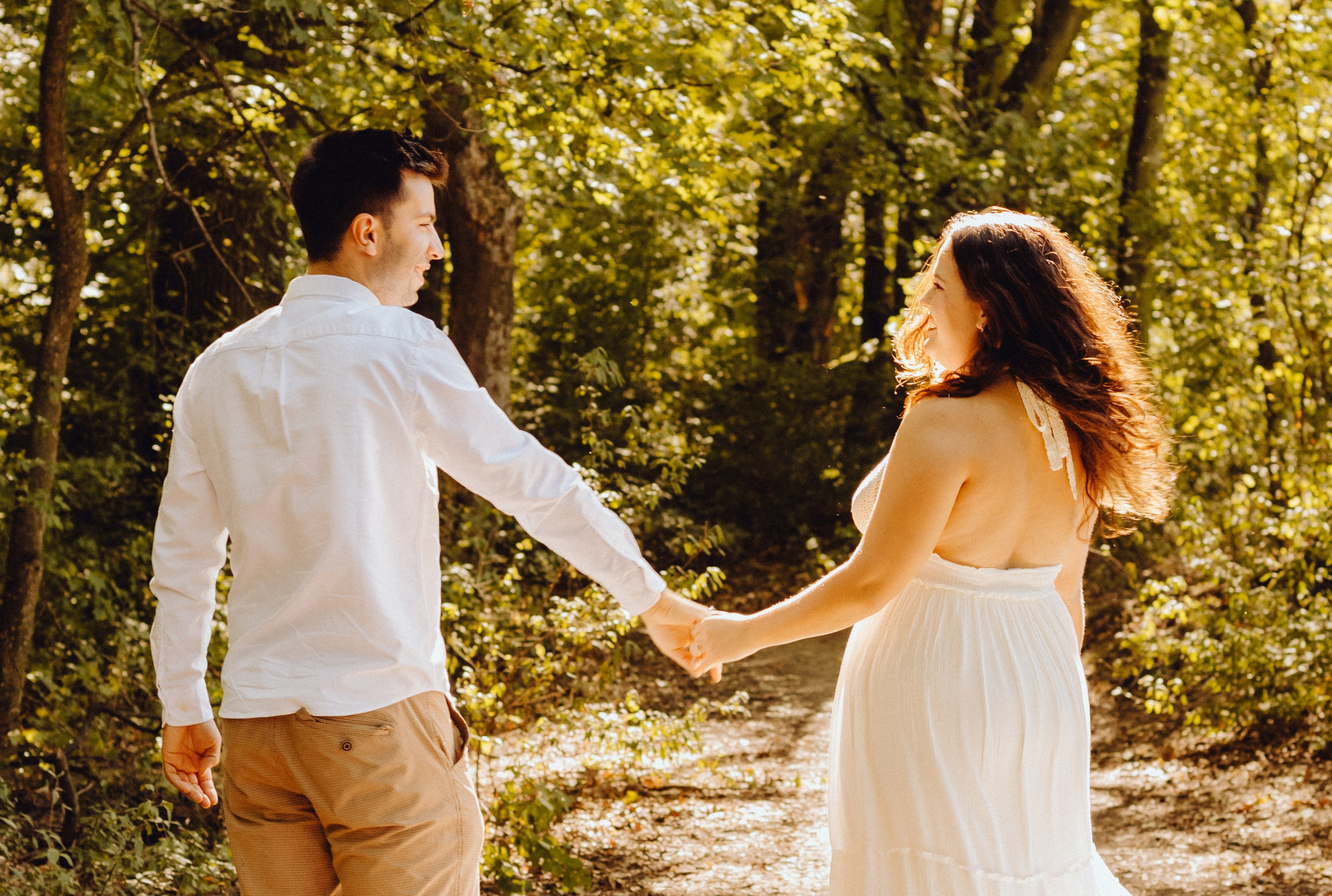 Sergiu & Petra. Wedding & couple photographer from Romania Rut Vetan