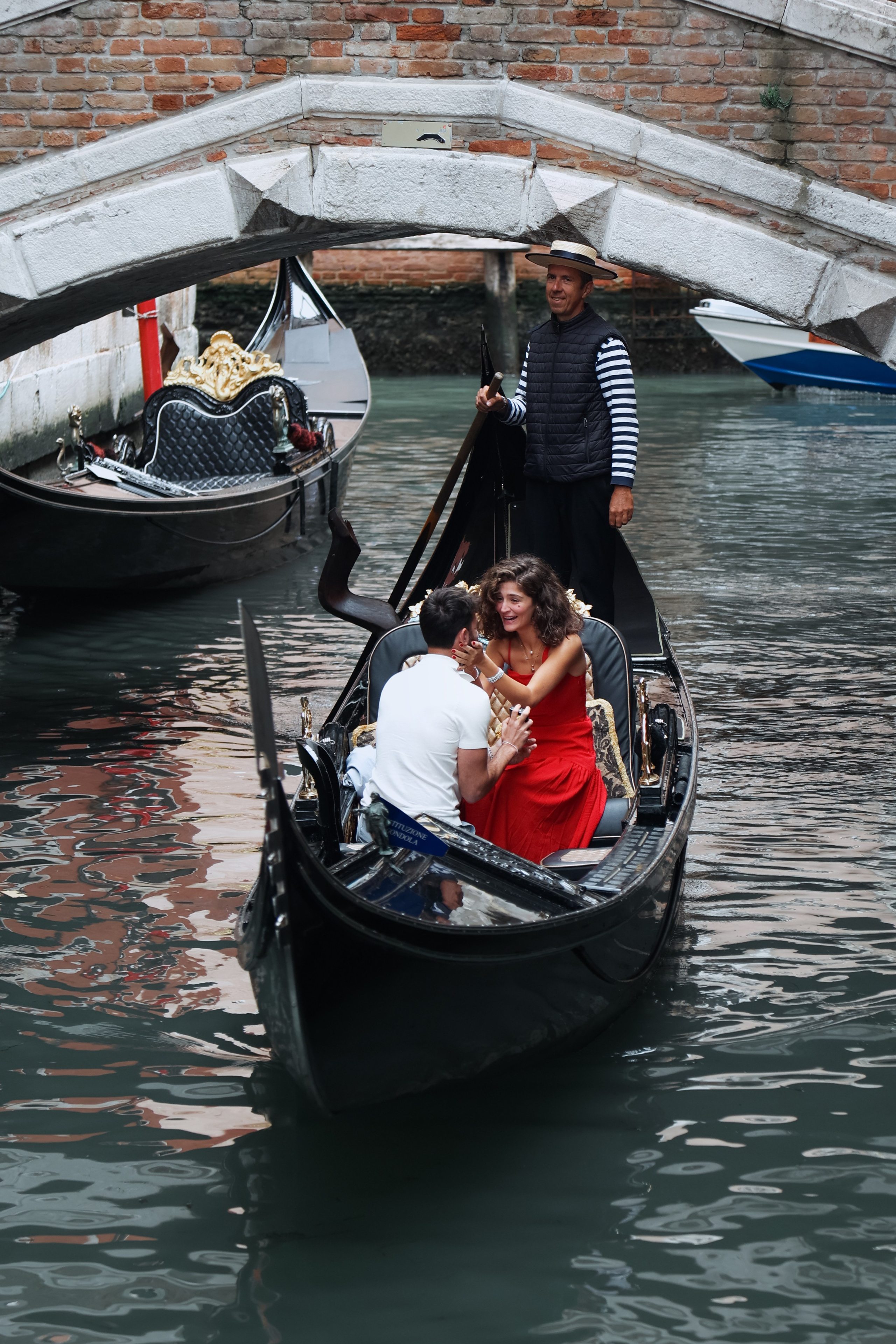 surprise marriage proposal in Venice