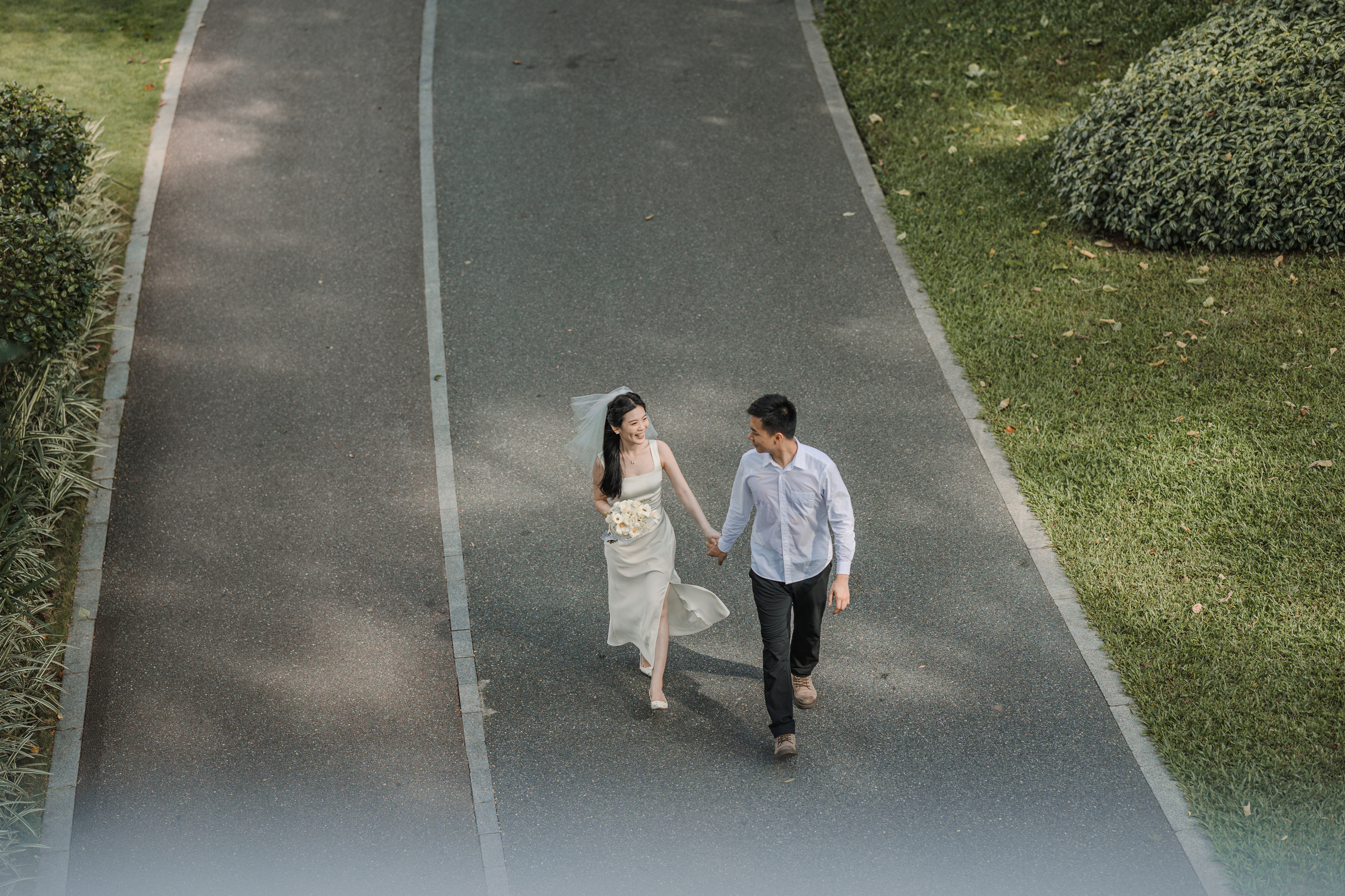 LOVE STORIES. Louisa Lewis |Shenzhen-based Photographer & Videographer