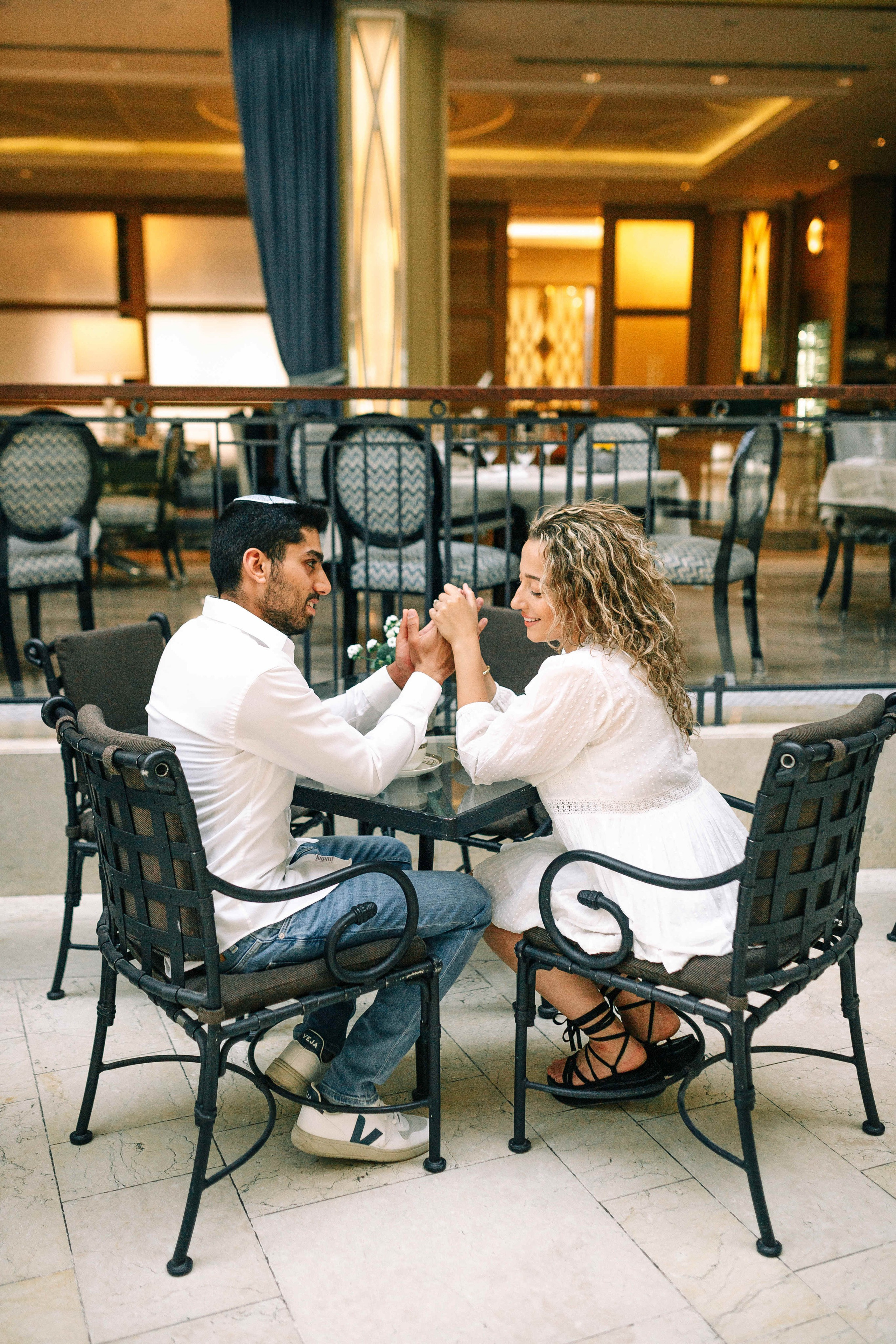 FRENCH LOVE. PHOTOGRAPHER IN ISRAEL