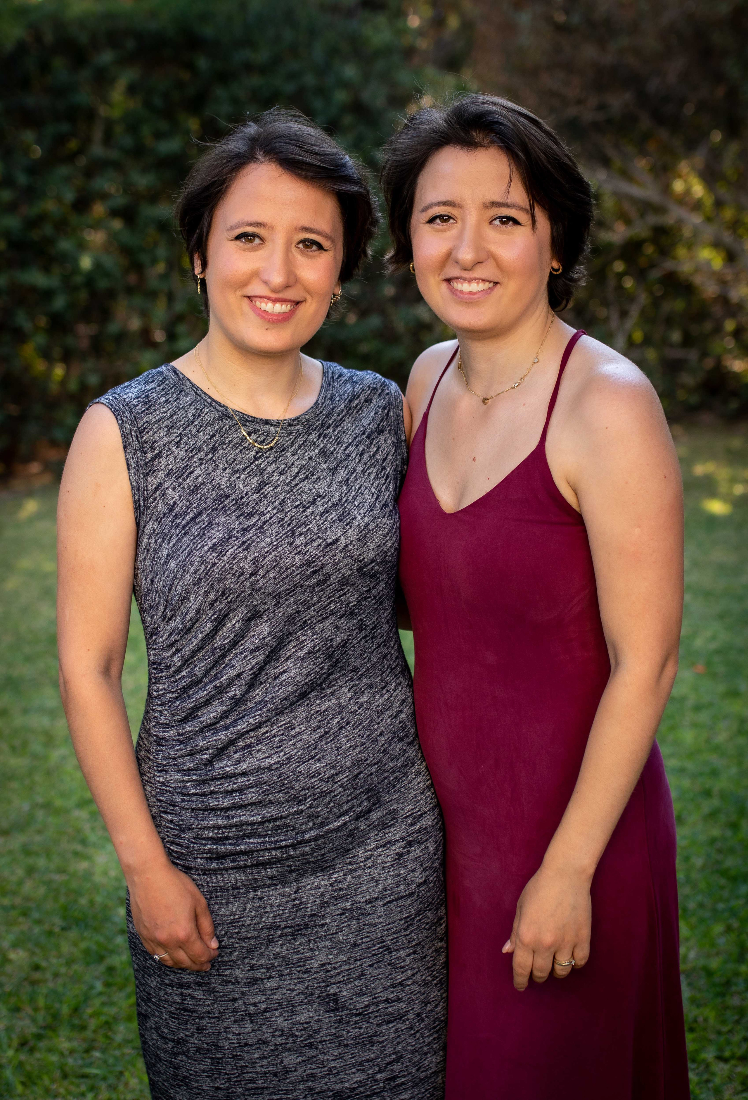 Cozy in-home family photo session. Family Photographer in Greece