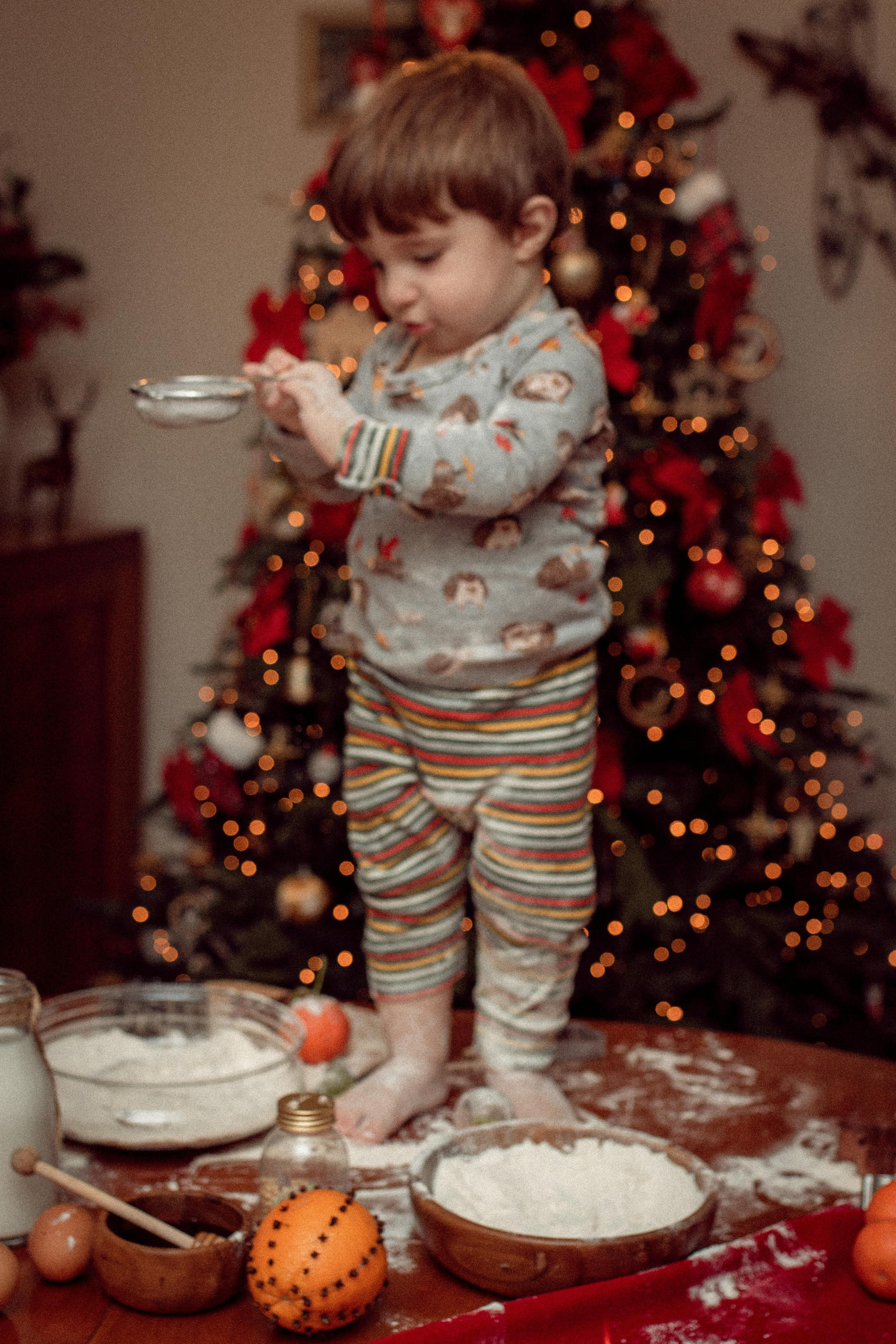 Christmas Baking. Family Photographer in Greece