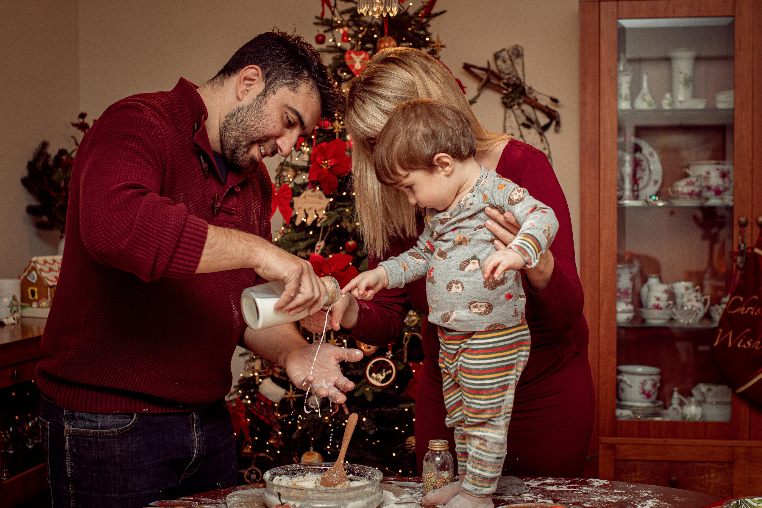 Christmas Baking. Family Photographer in Greece