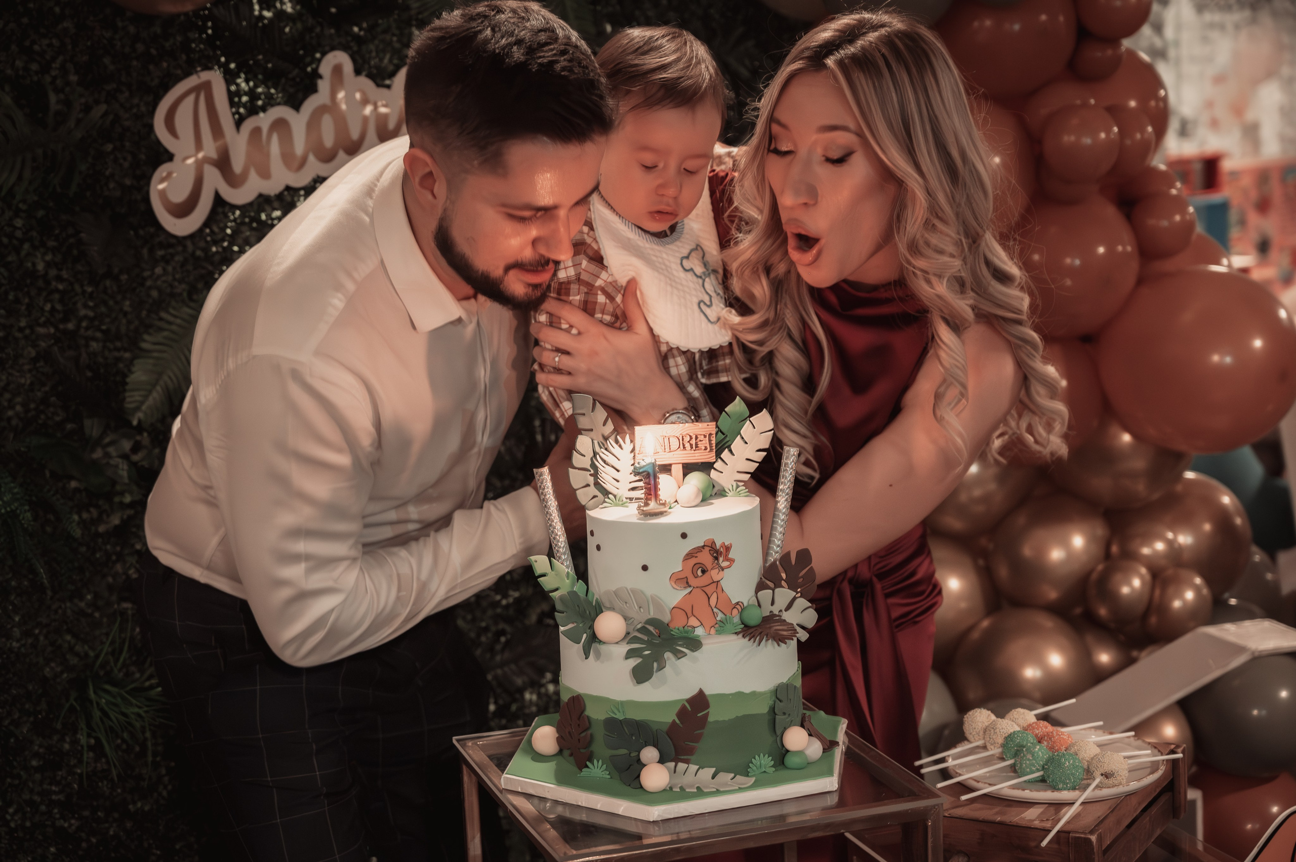 Andrej, krštenje i rođendan. BambinaaPhotography