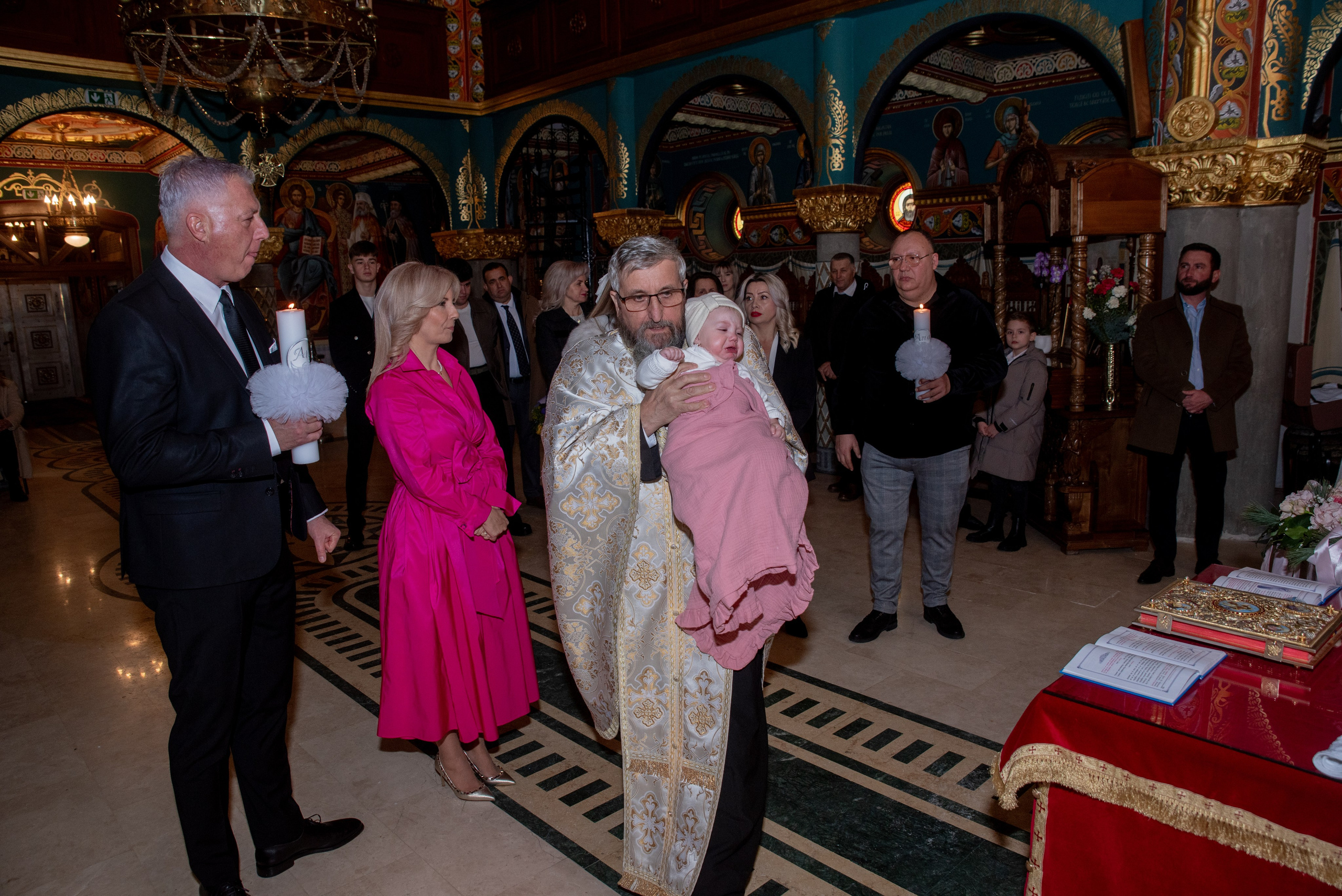 Ana Ionascu. Neagoe Studio — Fotograf Nuntă & Evenimente