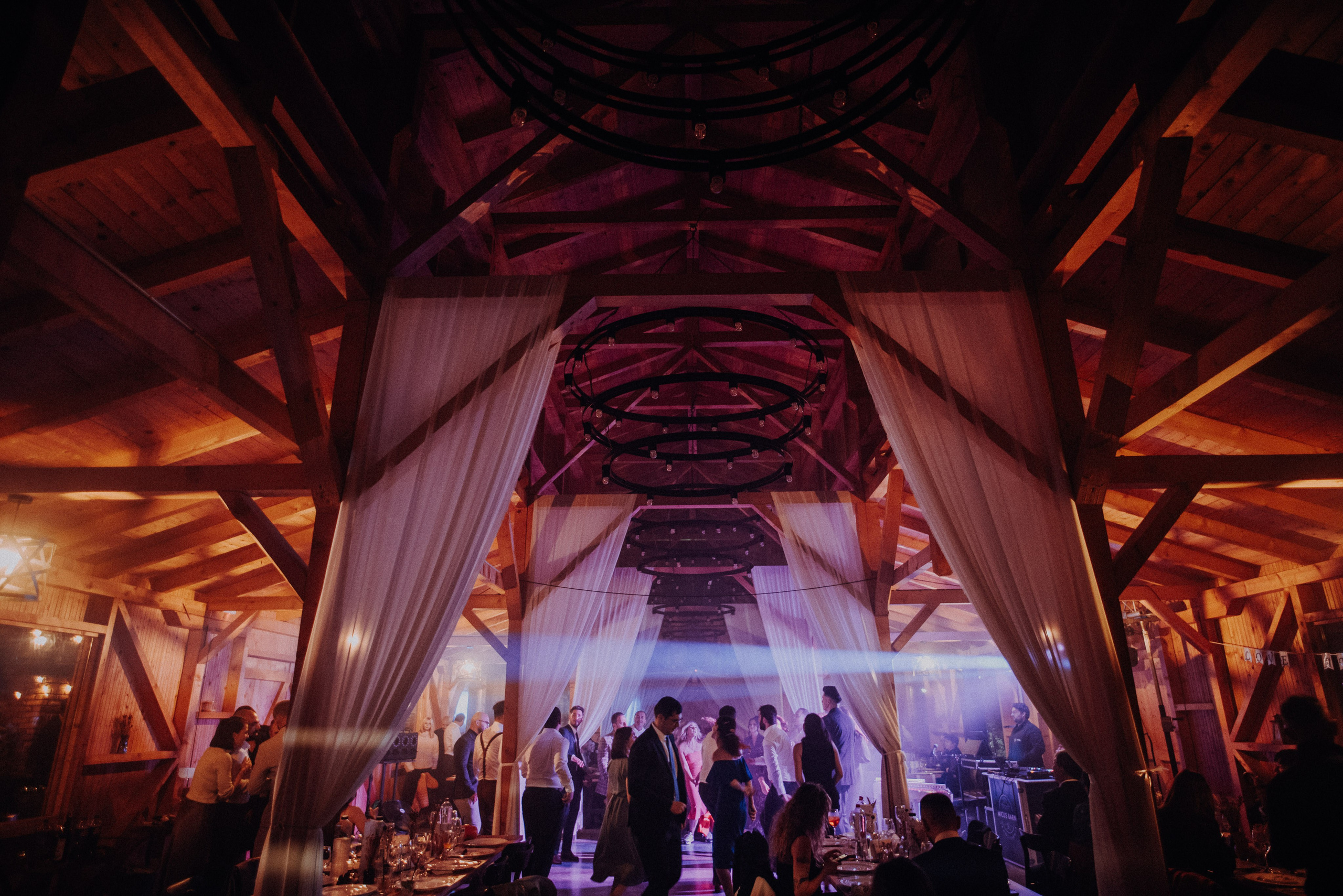 | Carmen & Jaewon |. Alex Vasilie | Fotograf de Nuntă, Botez și Portret | Cluj-Napoca