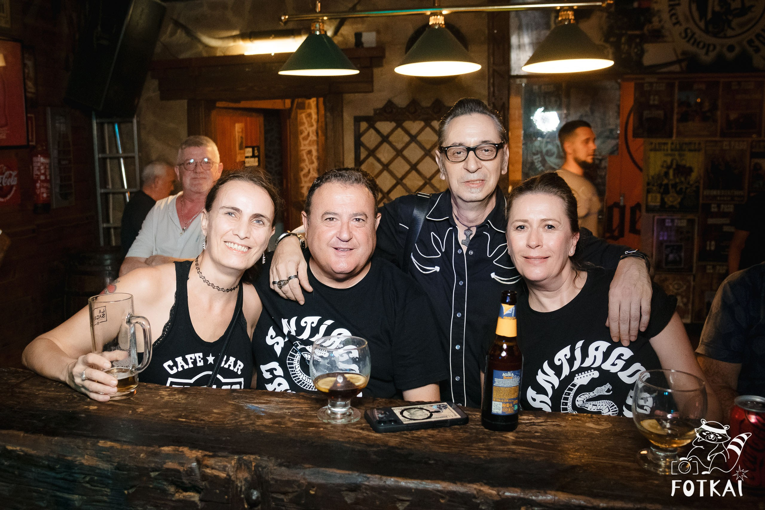 Santi Campillo en El Paso Rock Bar Torrevieja: Reportaje fotográfico 30.08.25 | FOTKAI