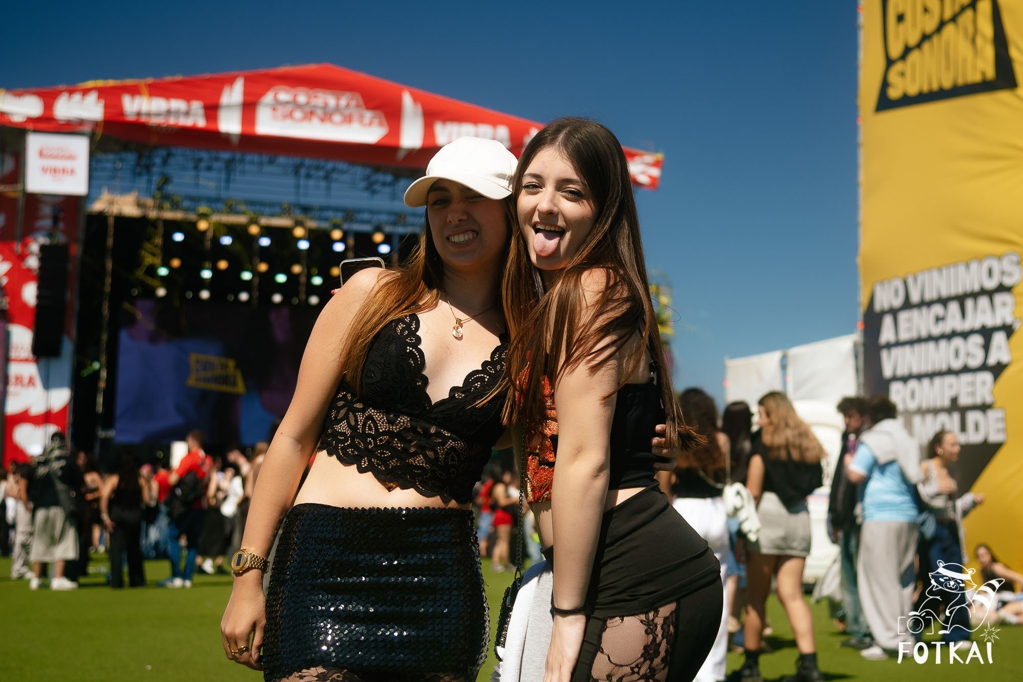 Costa Sonora 2026 Alicante Day 2 Photos — Search Yourself, Friends and Festival People | FOTKAI