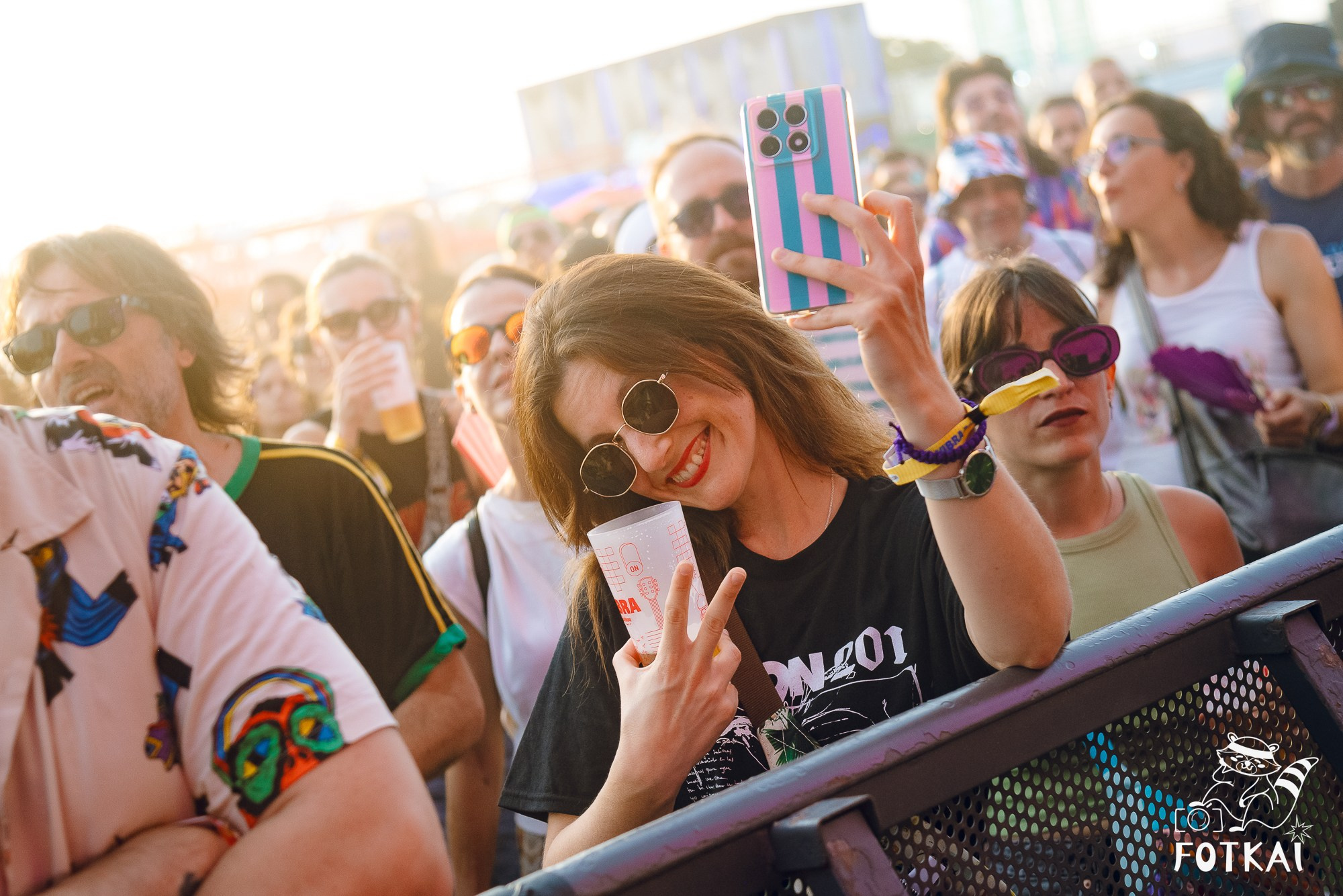 Low Festival 2026 — Full Concert Photo Report from the Opening Night in Torrevieja | FOTKAI