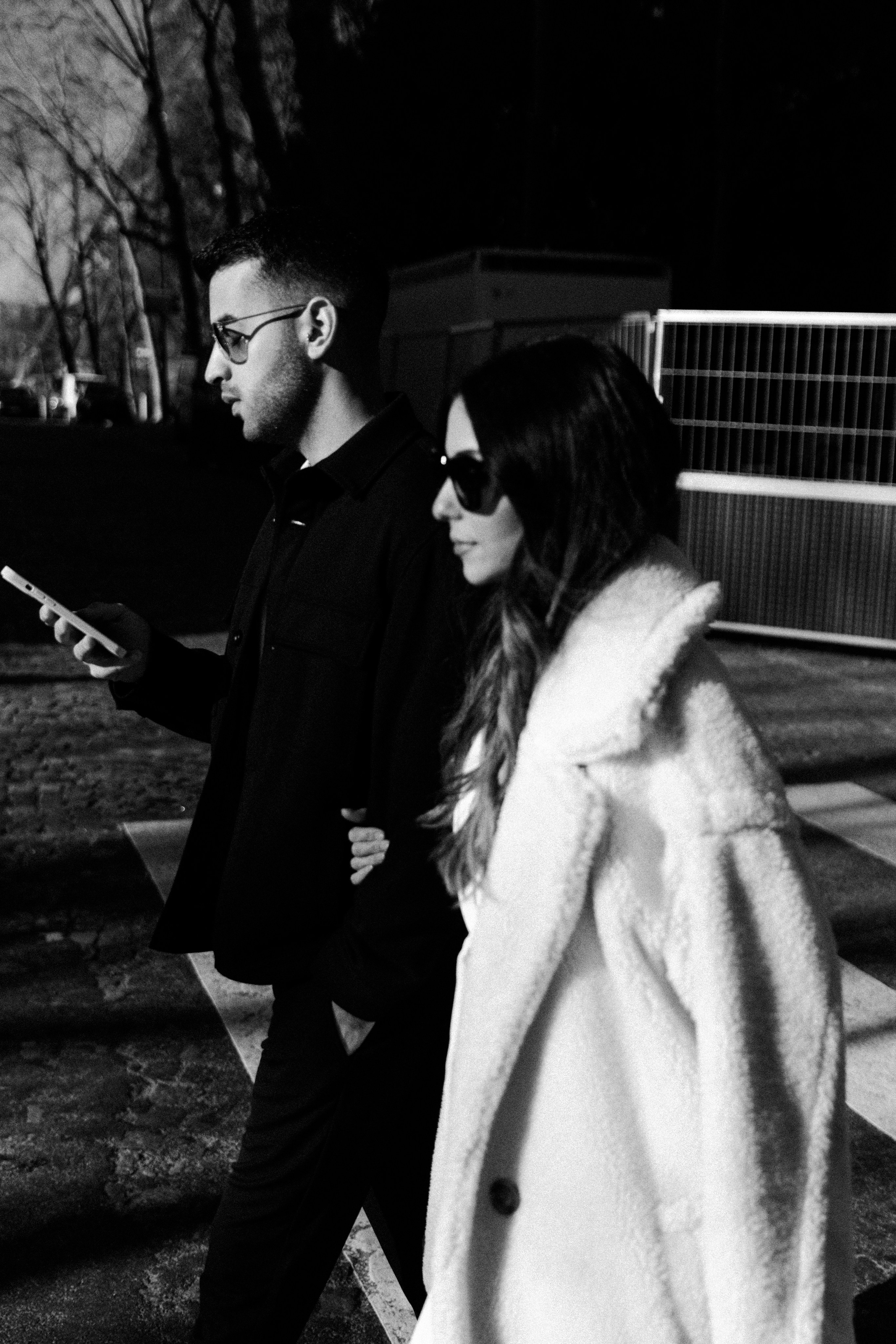 Pre-Wedding Couple Photo Walk in Paris | Engagement Photography. Paris Wedding Photographer