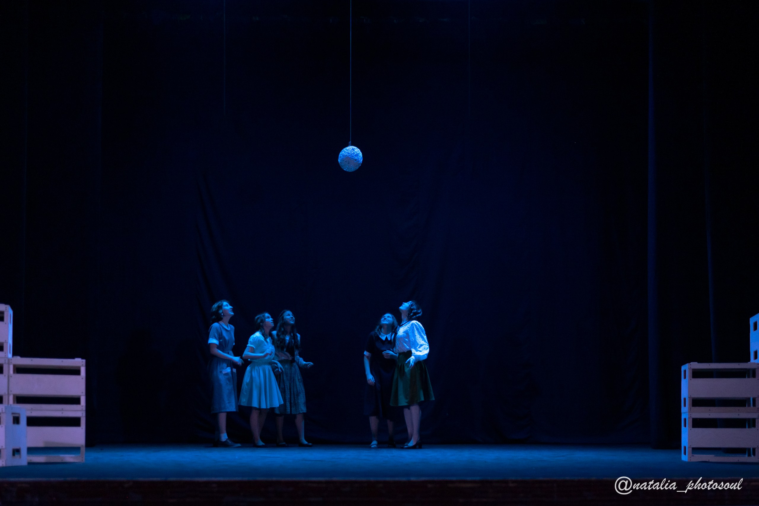 Performance “Our Town” School and Theater “Artist”. Photographer in Seoul Dobrokvashina Natalya