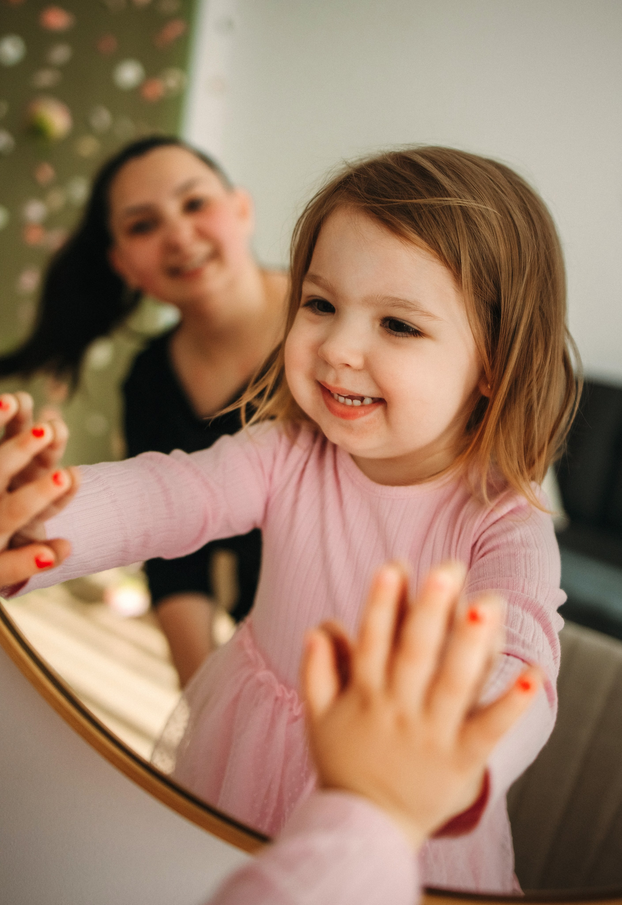 Mini ședință foto " Mommy and Me”. Fotograf de familie în Oradea Katsiaryna Ciortan