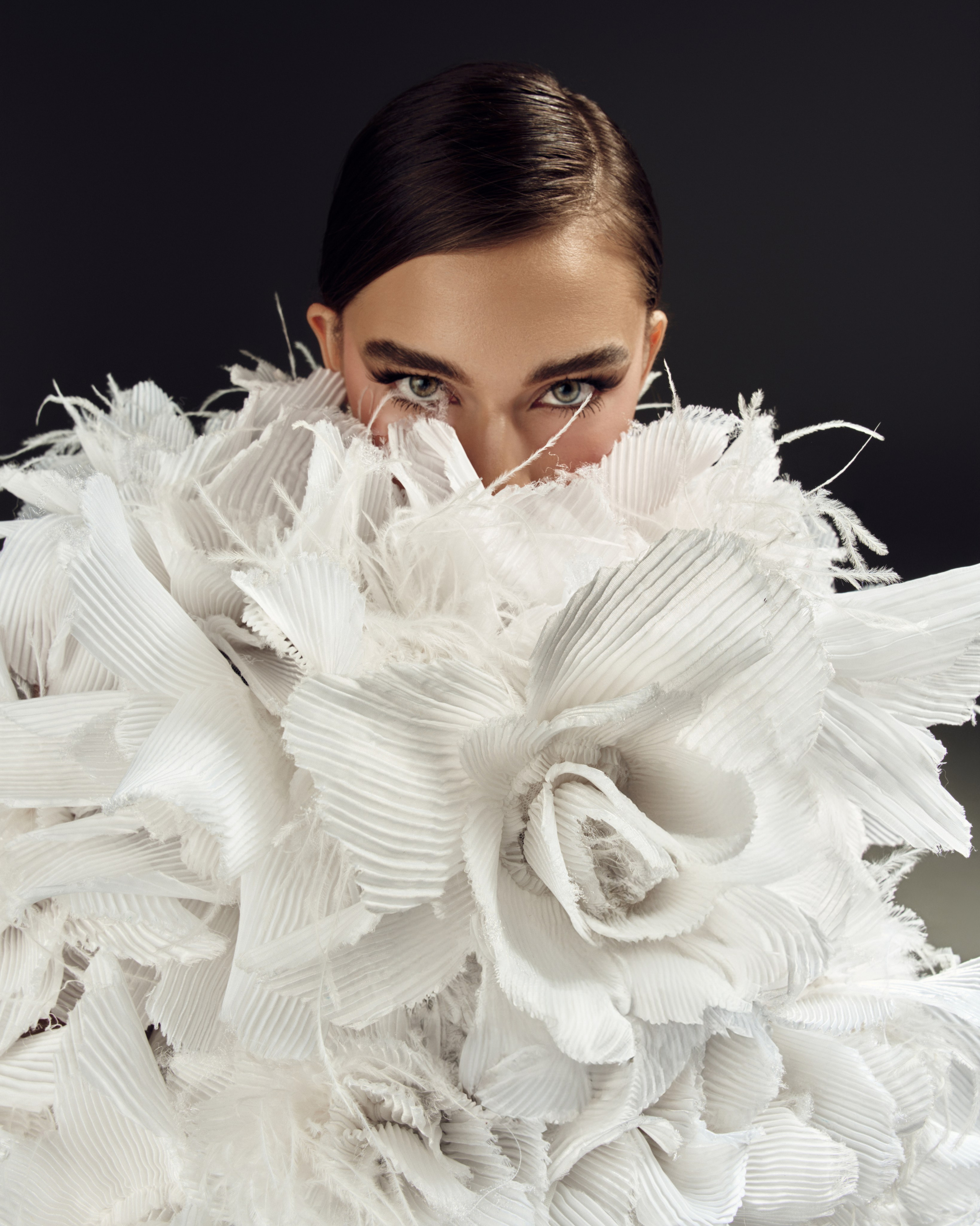 SOCIAL MEDIA CONTENT. Dubai photographer Anastasiia.dxb — portrait, fashion and brand photoshoots. Professional photographer for personal and commercial projects