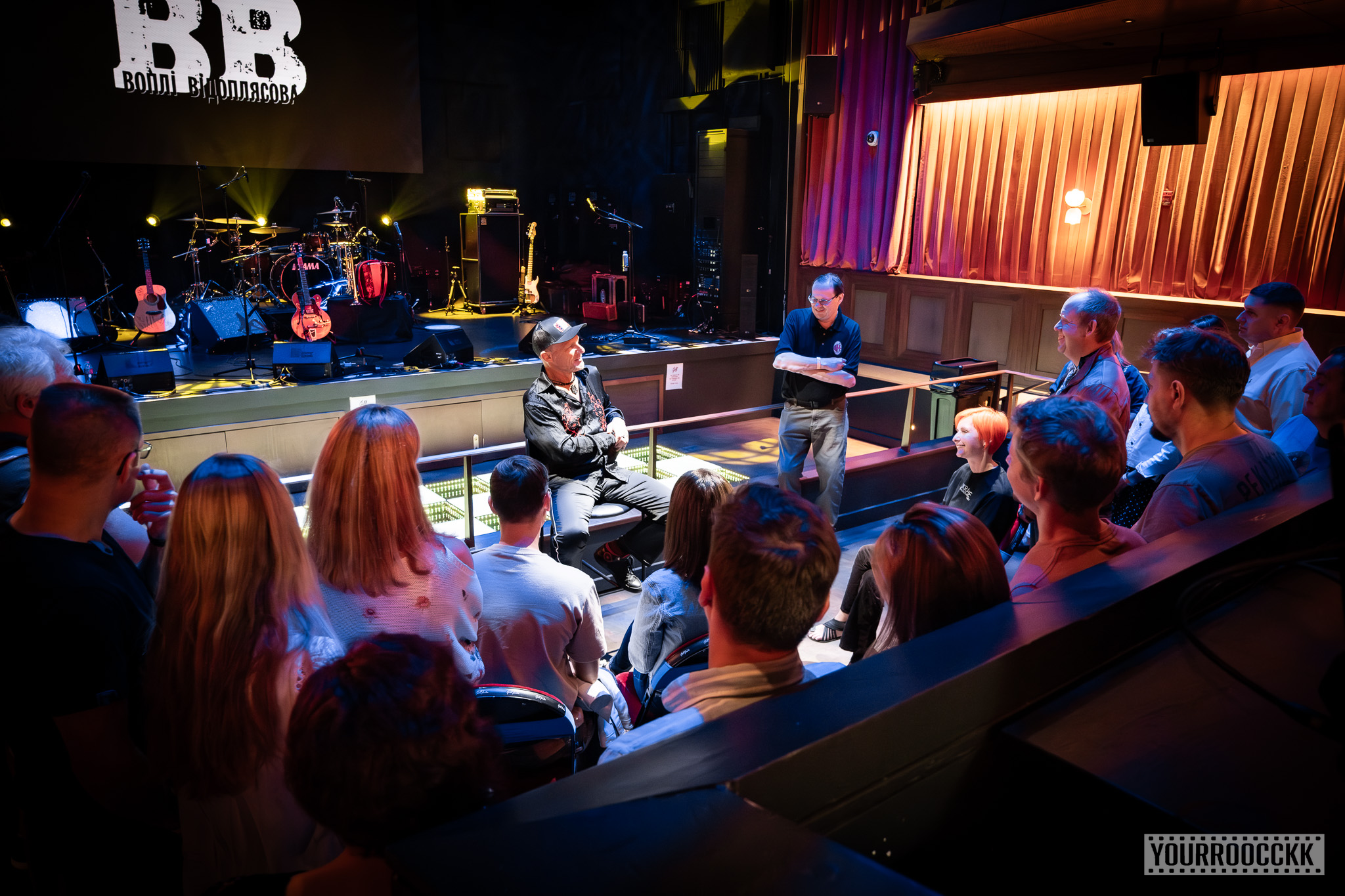 BB / VOPLI VIDOPLIASSOVA. Reportage concert portrait photography in the San Francisco Bay Area