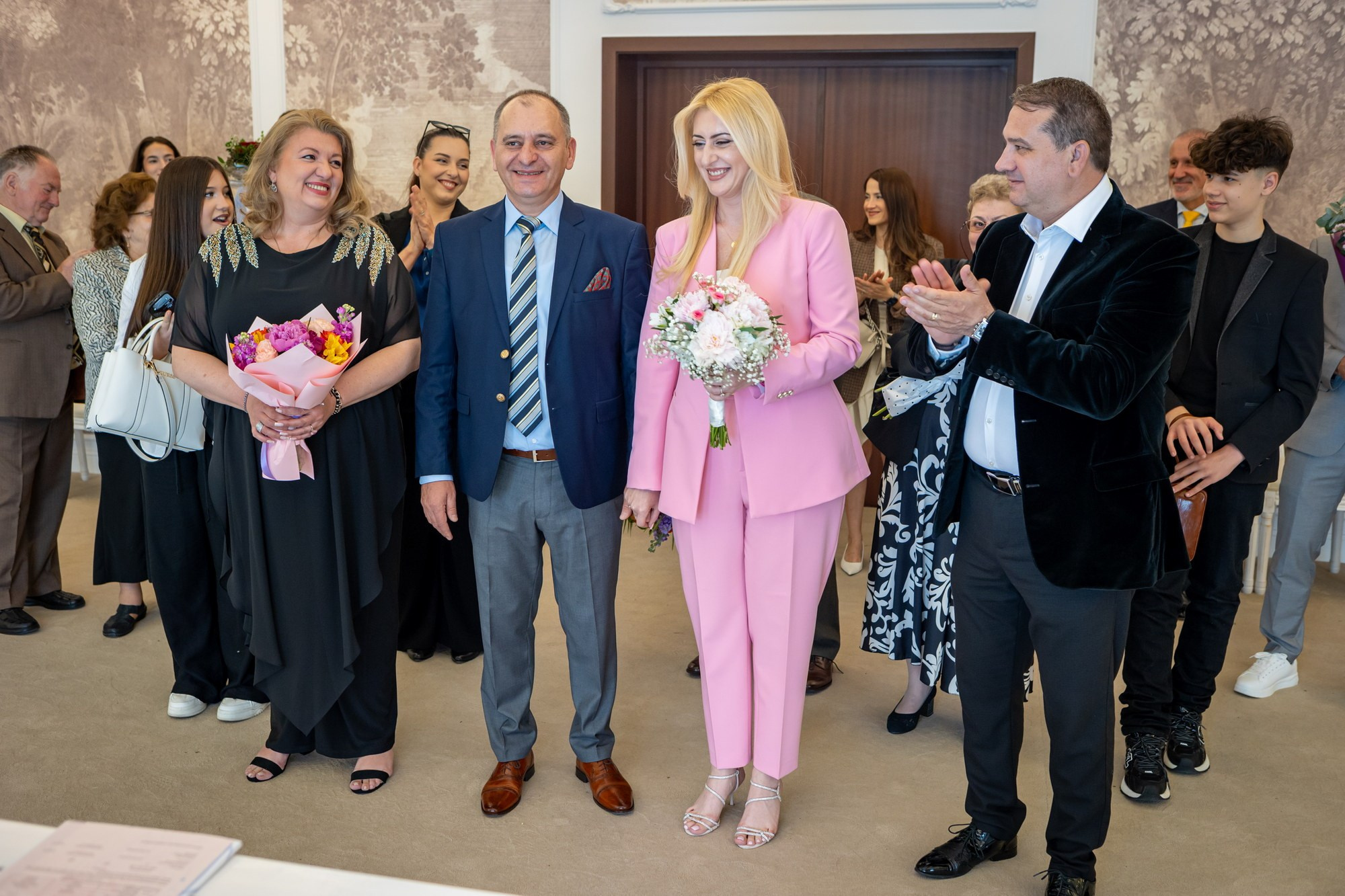 Cununie civilă București – Marius și Daniela | Eduard Foto. Wedding, portrait and event photographer Bucharest | Eduard Foto