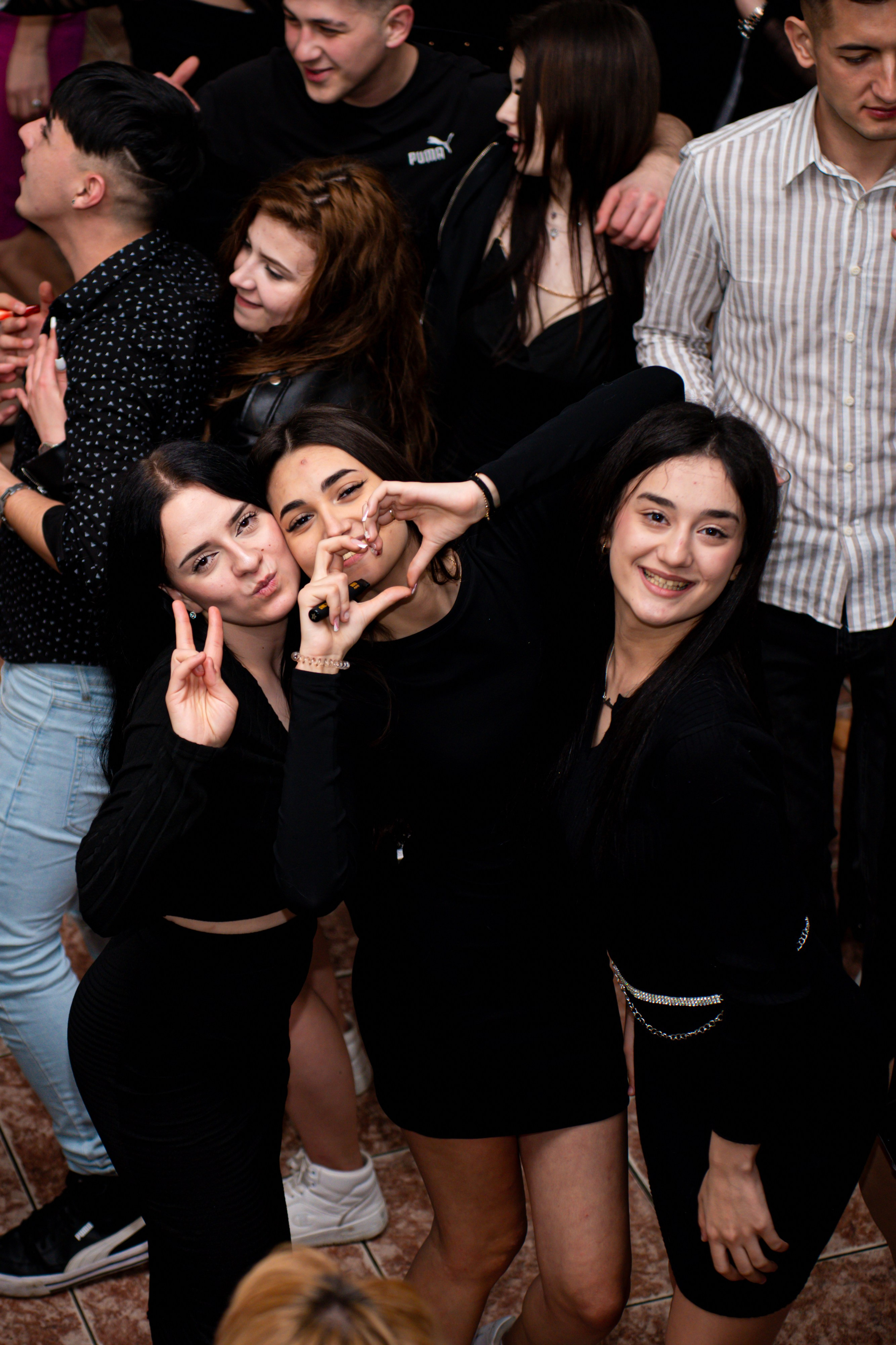 18 ANI - UN NOU ÎNCEPUT