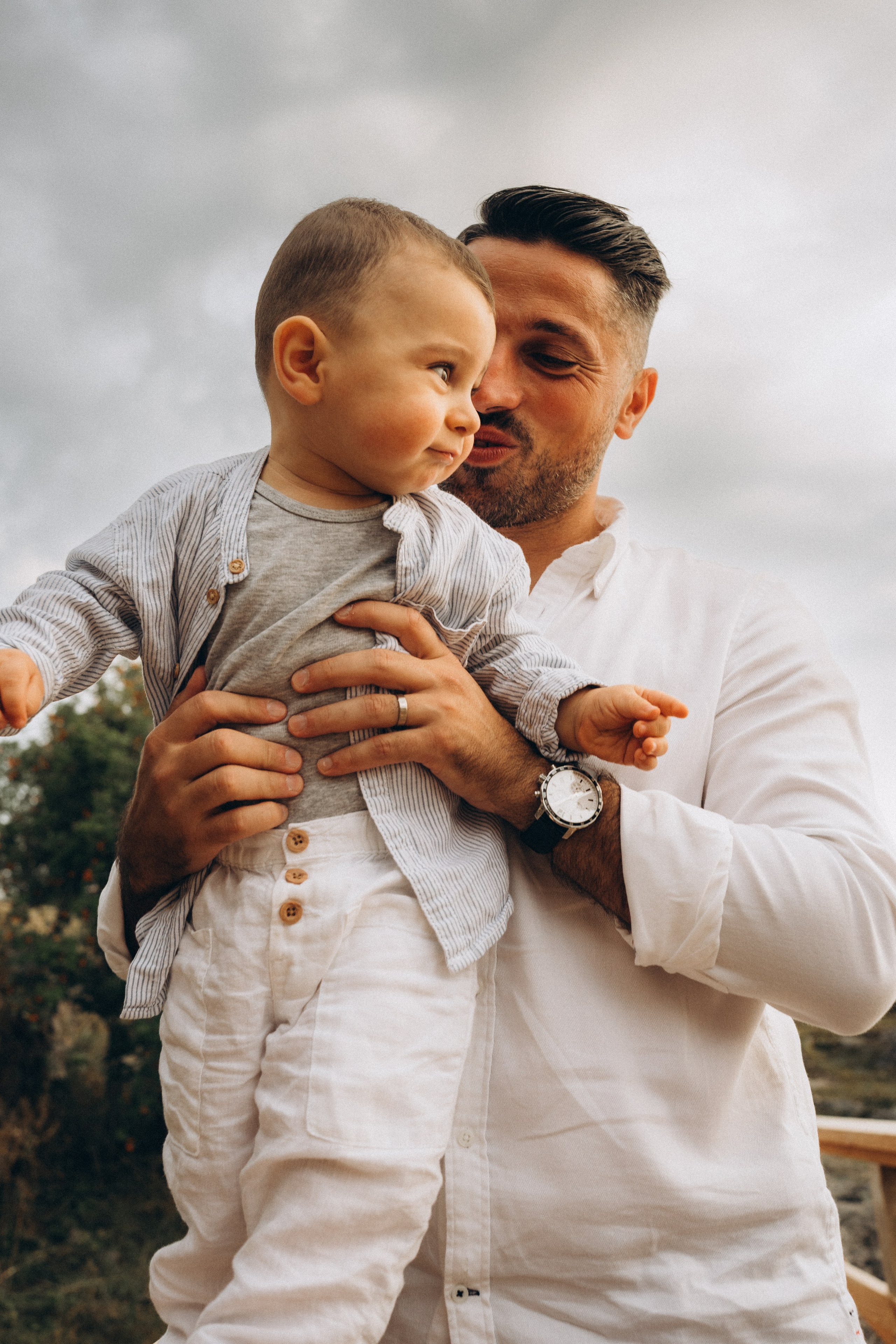 Summer. Wedding and potrait photographer in Helsinki Vickan O