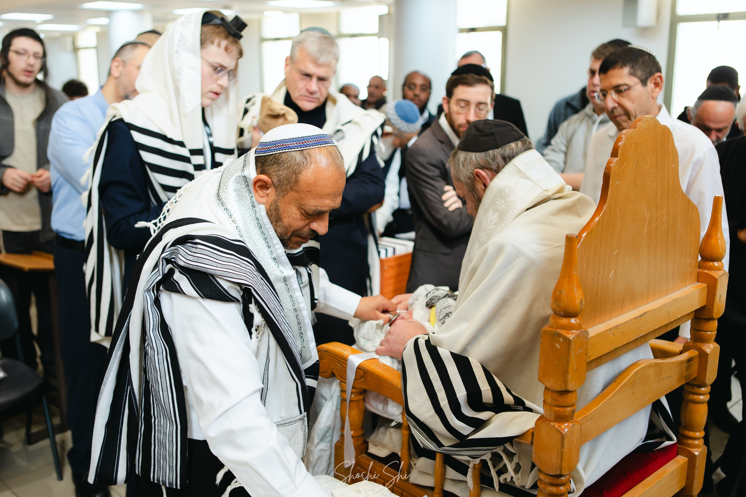 BRIT TWINS. Https://shi-photo.com/