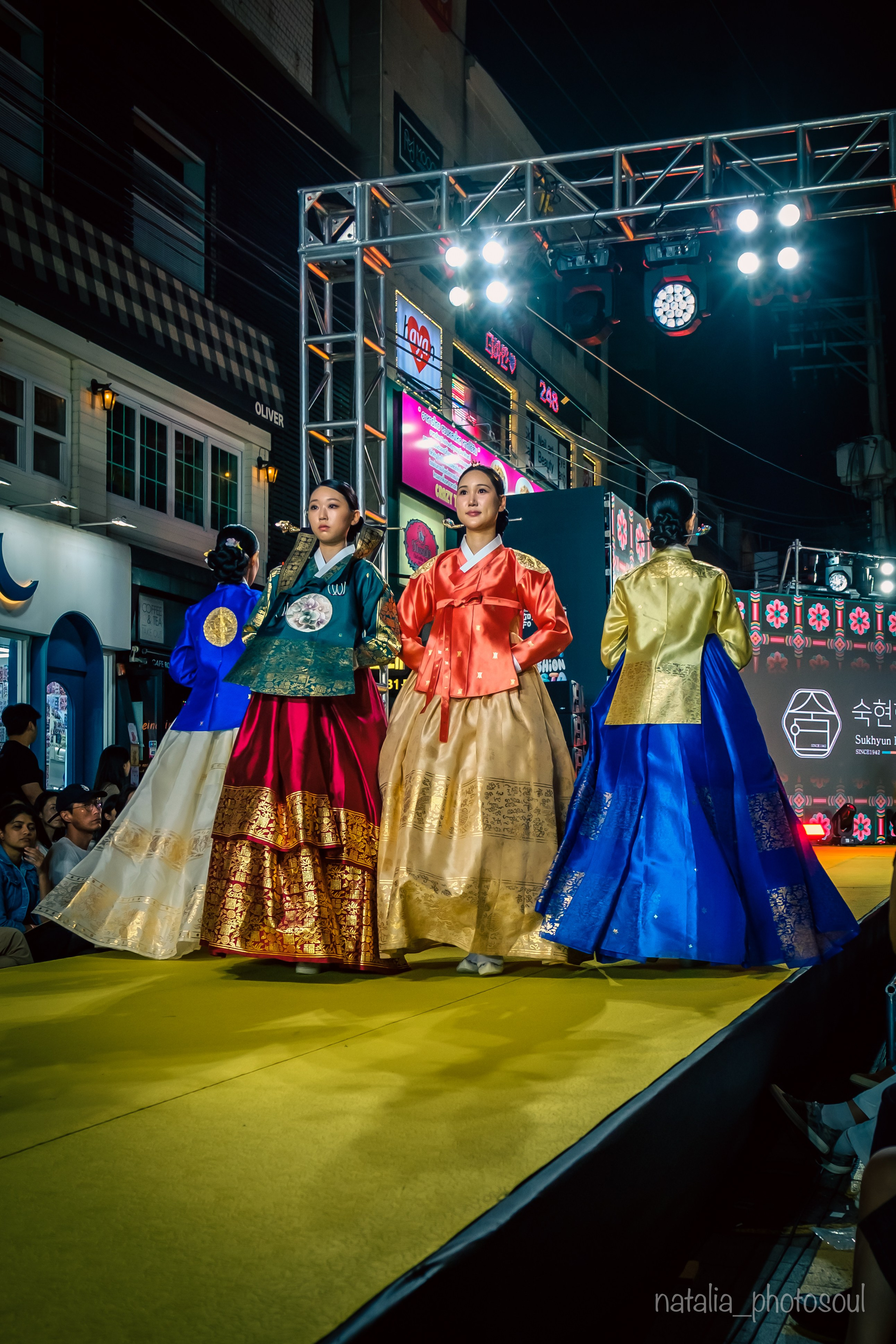 SYKHYUN HANBOK. Photographer in Seoul Dobrokvashina Natalya