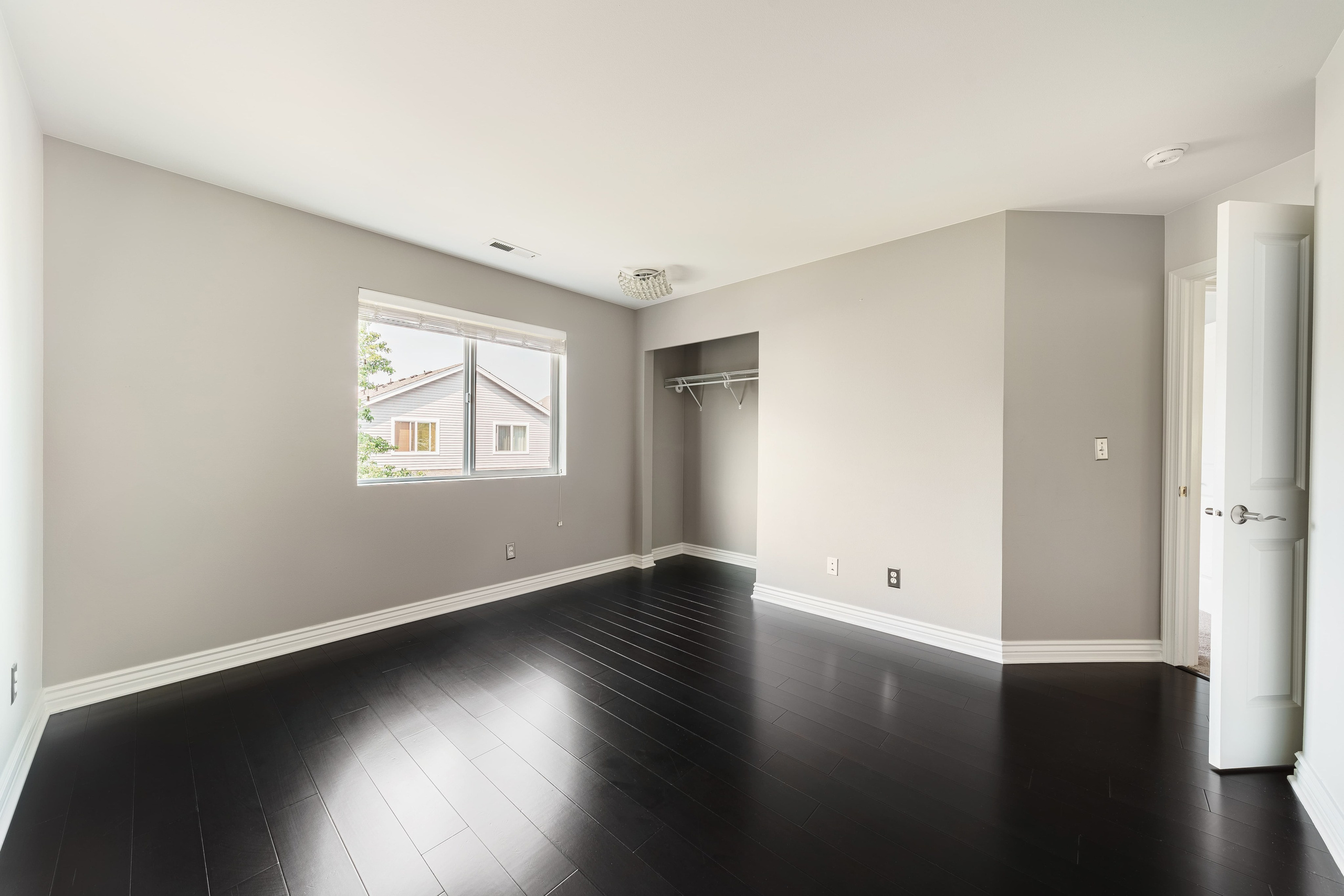 Real Estate photography. Washington state. EVAN ARISTOV WEDDING PHOTOGRAPHY — Seattle Wedding Photographer