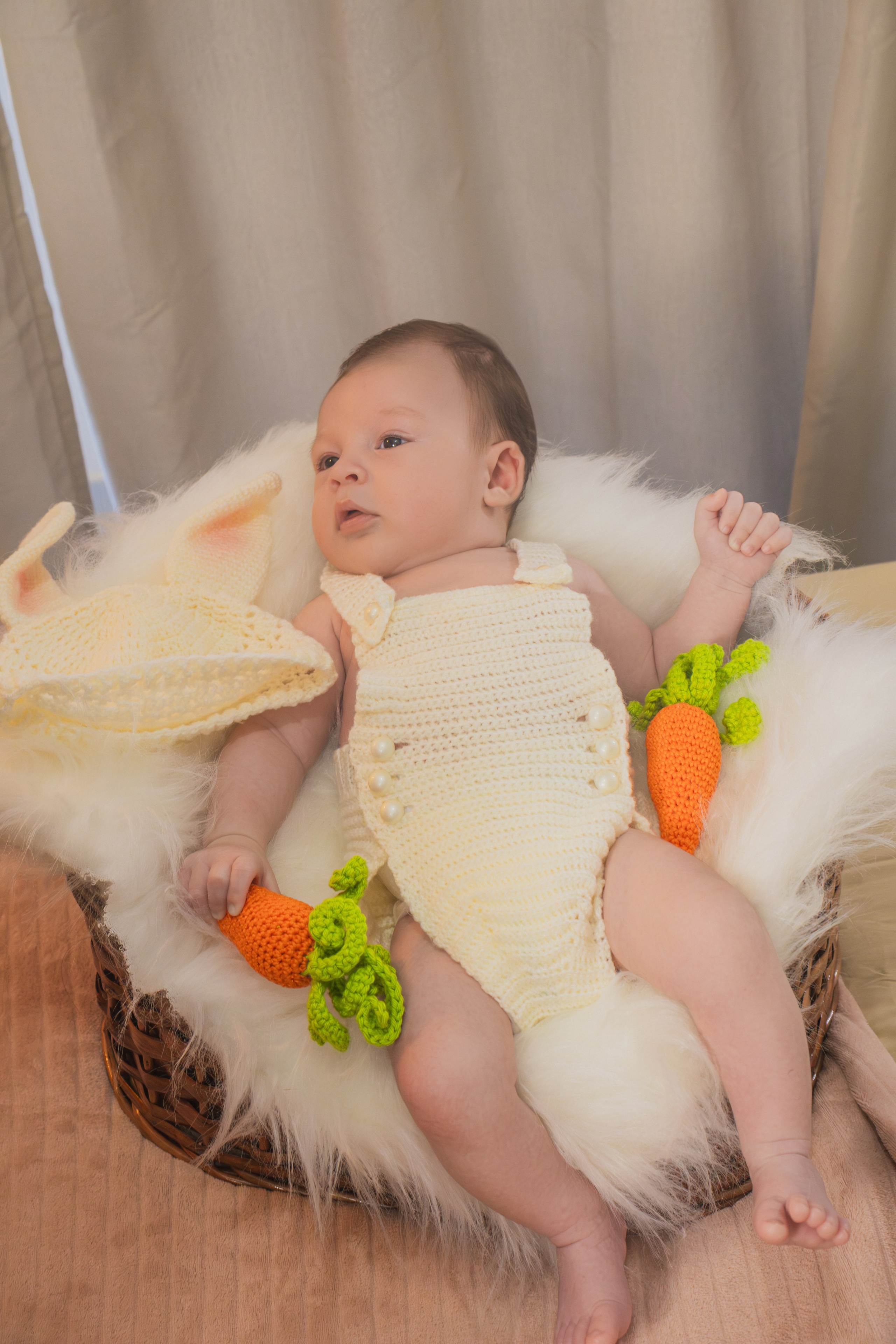 Acompanhamento do Bebê. Fotografia Mensal Infantil. Oukla Estúdio