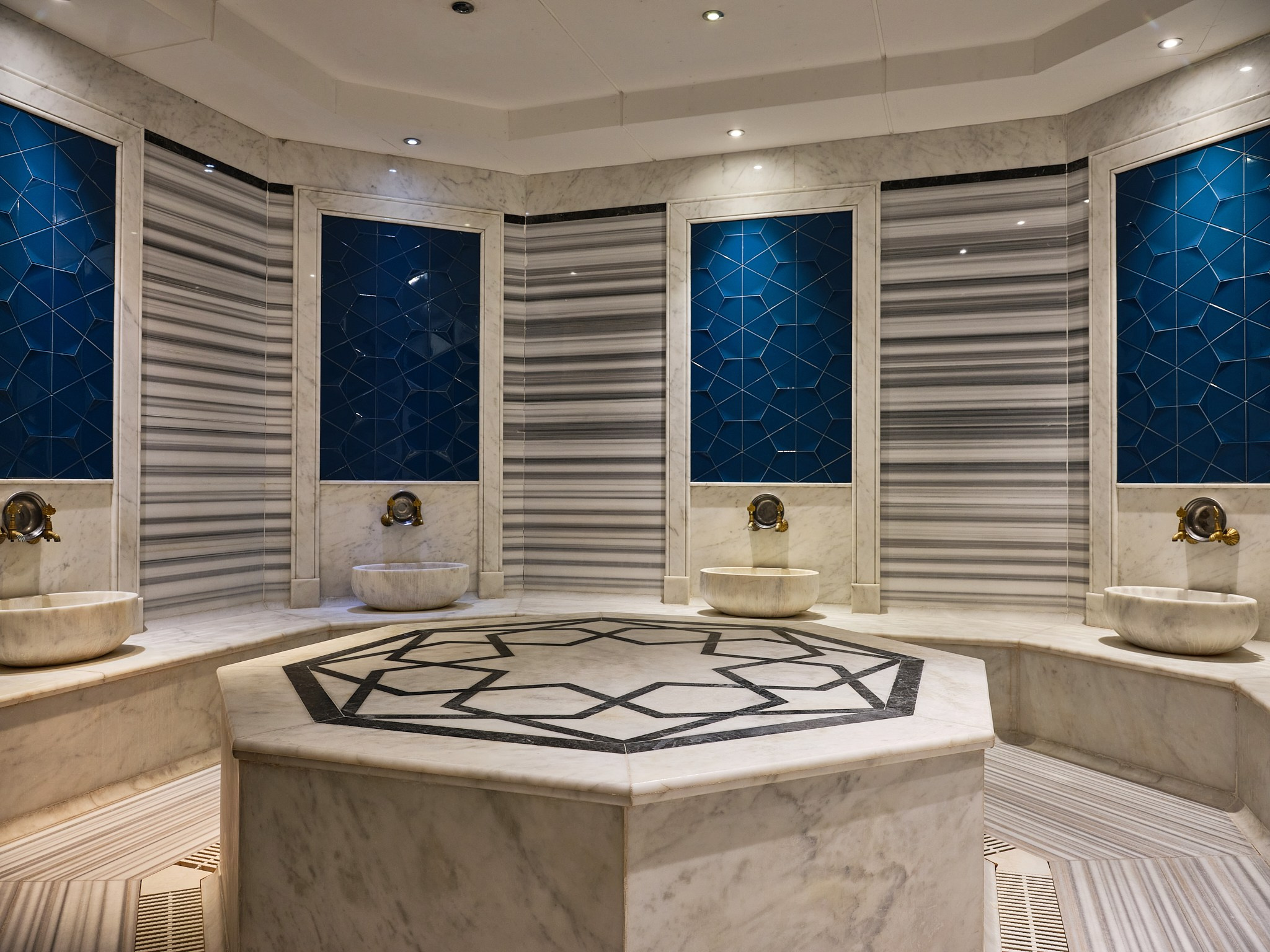 Riverside hotel, Summer 2023. Elmar Mustafazadeh Photography